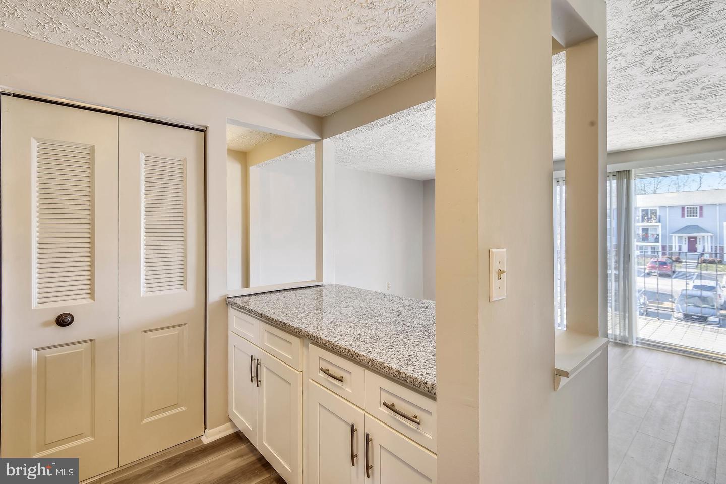 CHESTERFIELD GARDEN CONDOMINIUM - Residential Lease