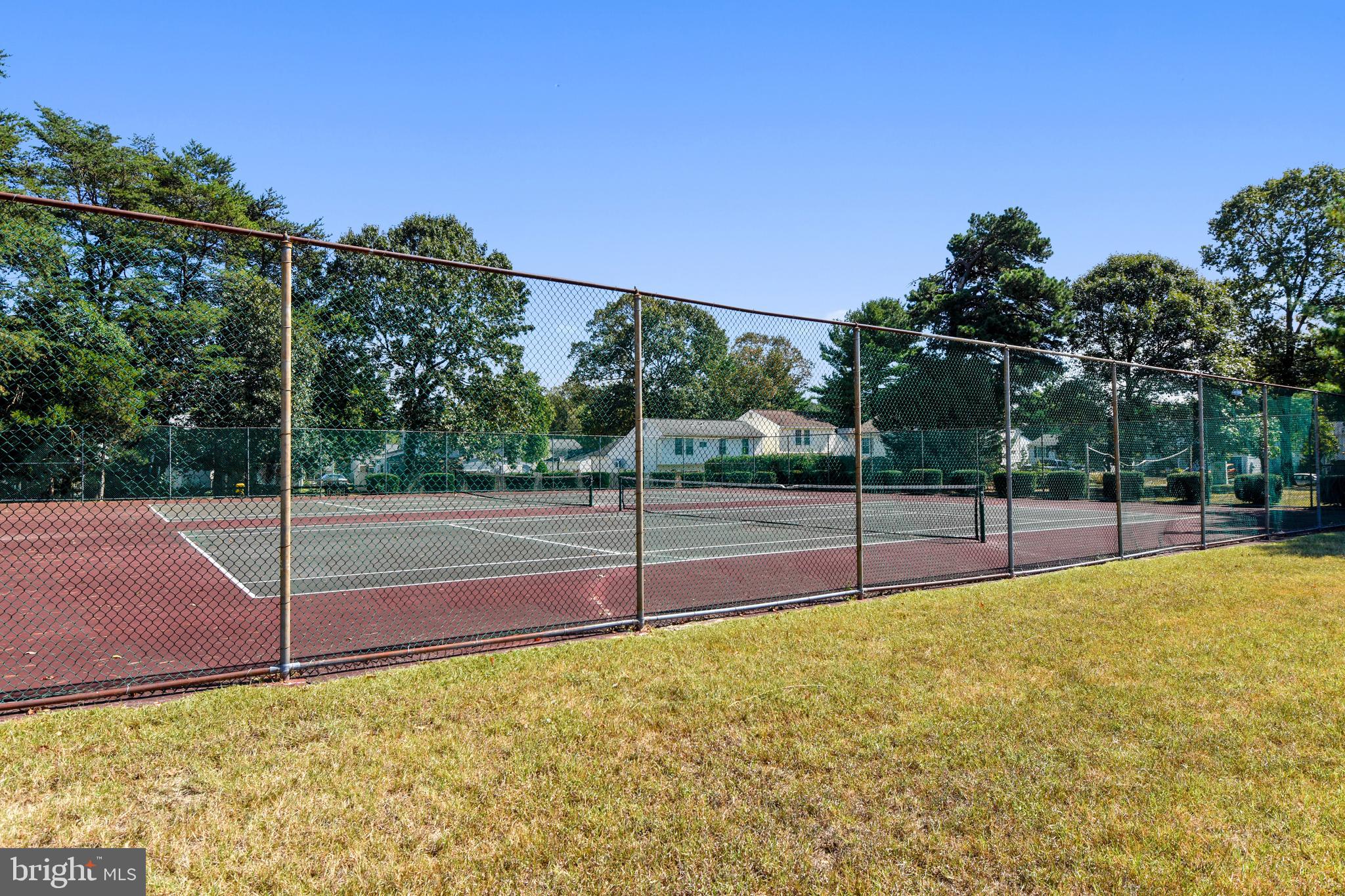 CHESTERFIELD GARDEN CONDOMINIUM - Residential Lease