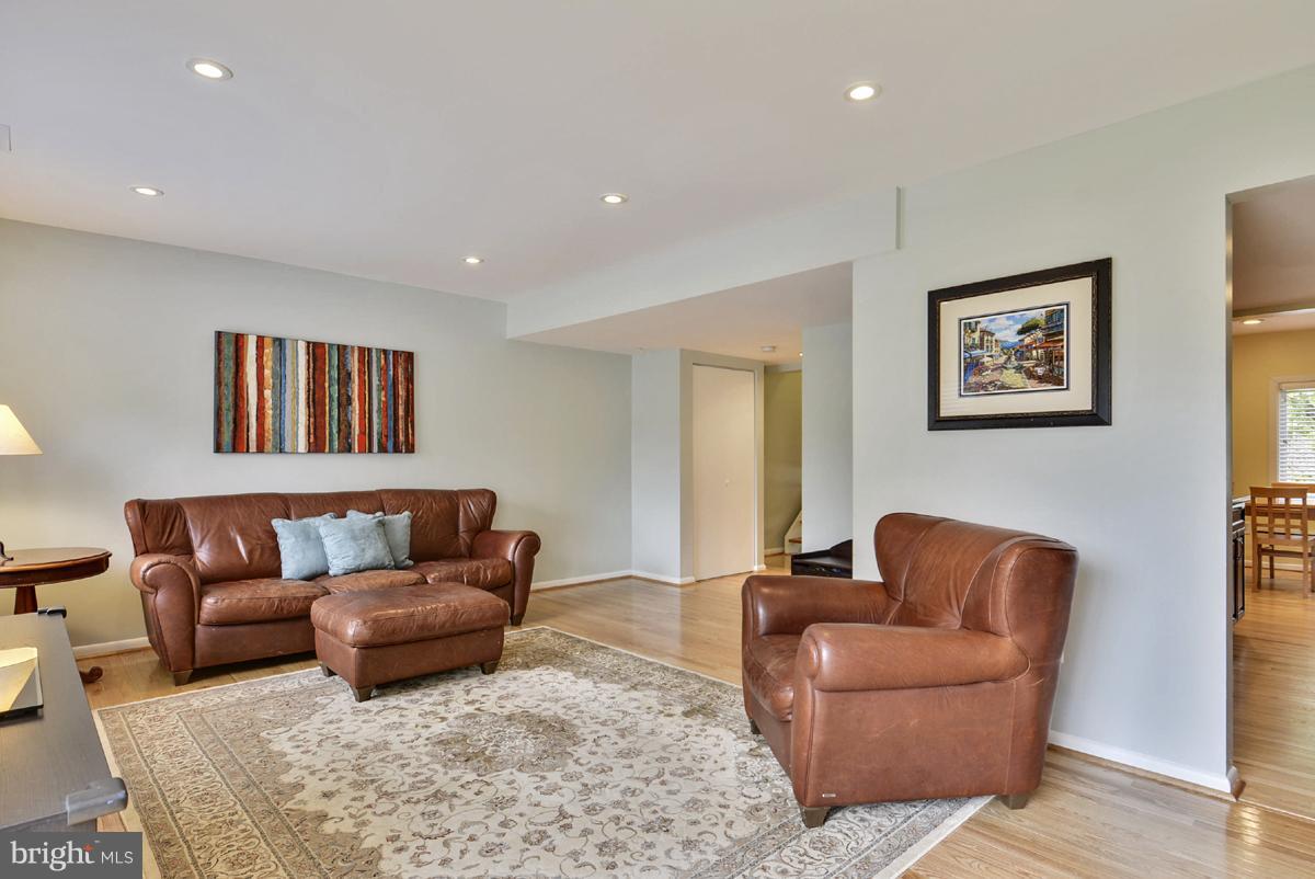 BLAKEVIEW - Residential