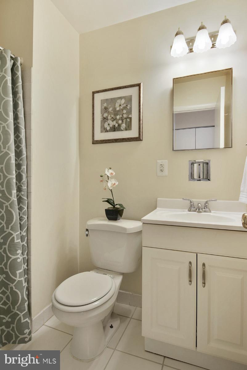 BLAKEVIEW - Residential