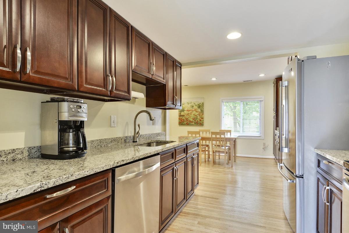 BLAKEVIEW - Residential