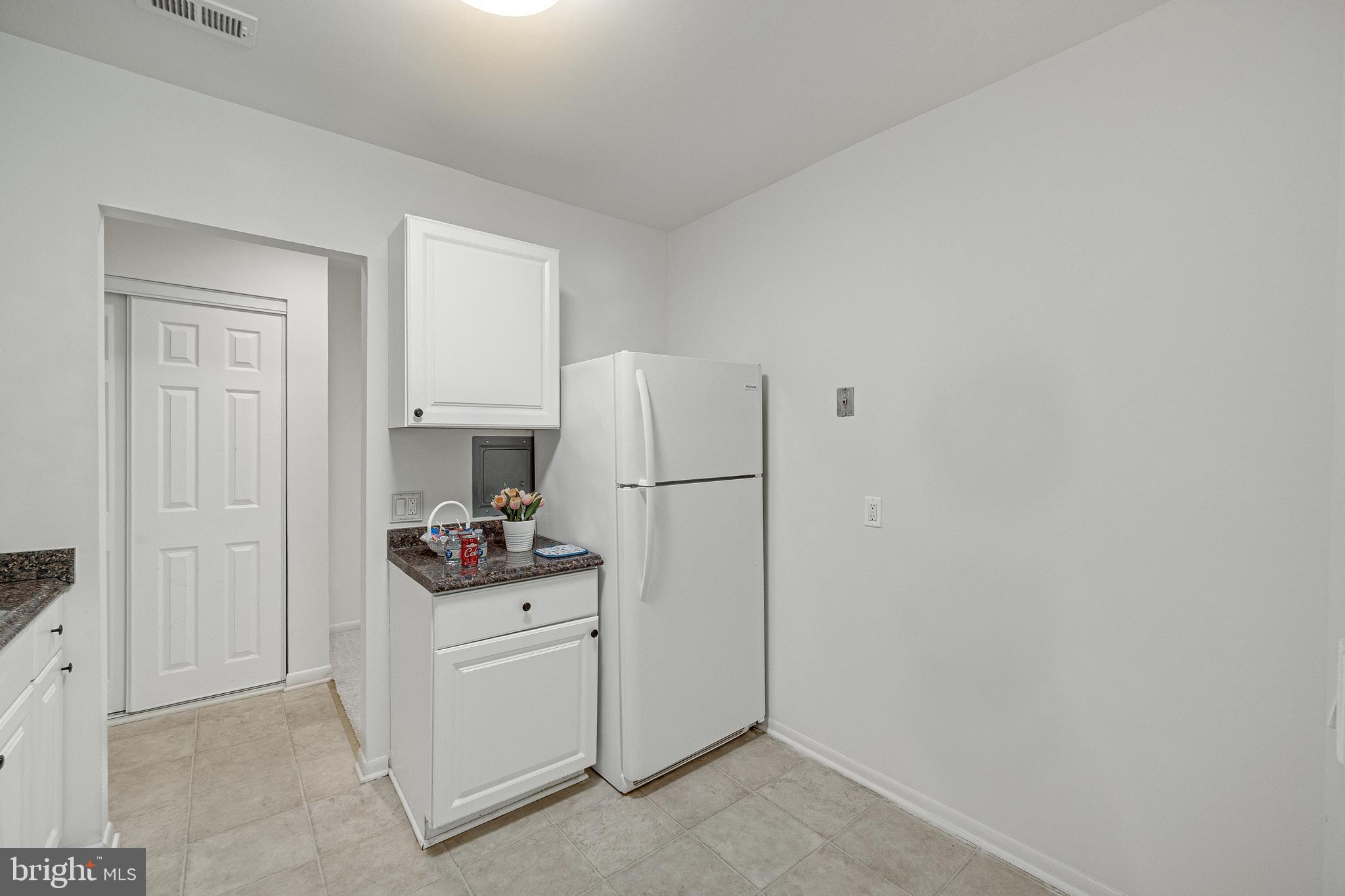 TREOVER CONDOMINIUM - Residential
