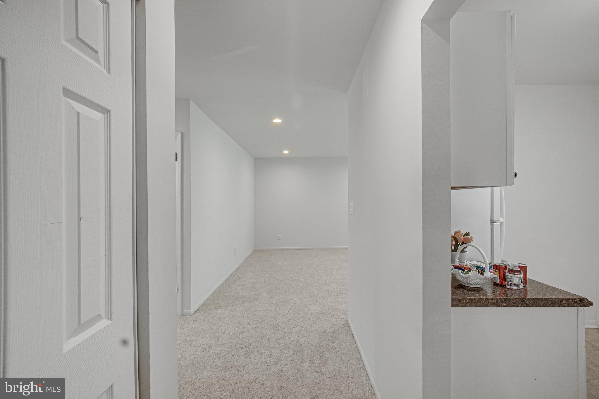 TREOVER CONDOMINIUM - Residential