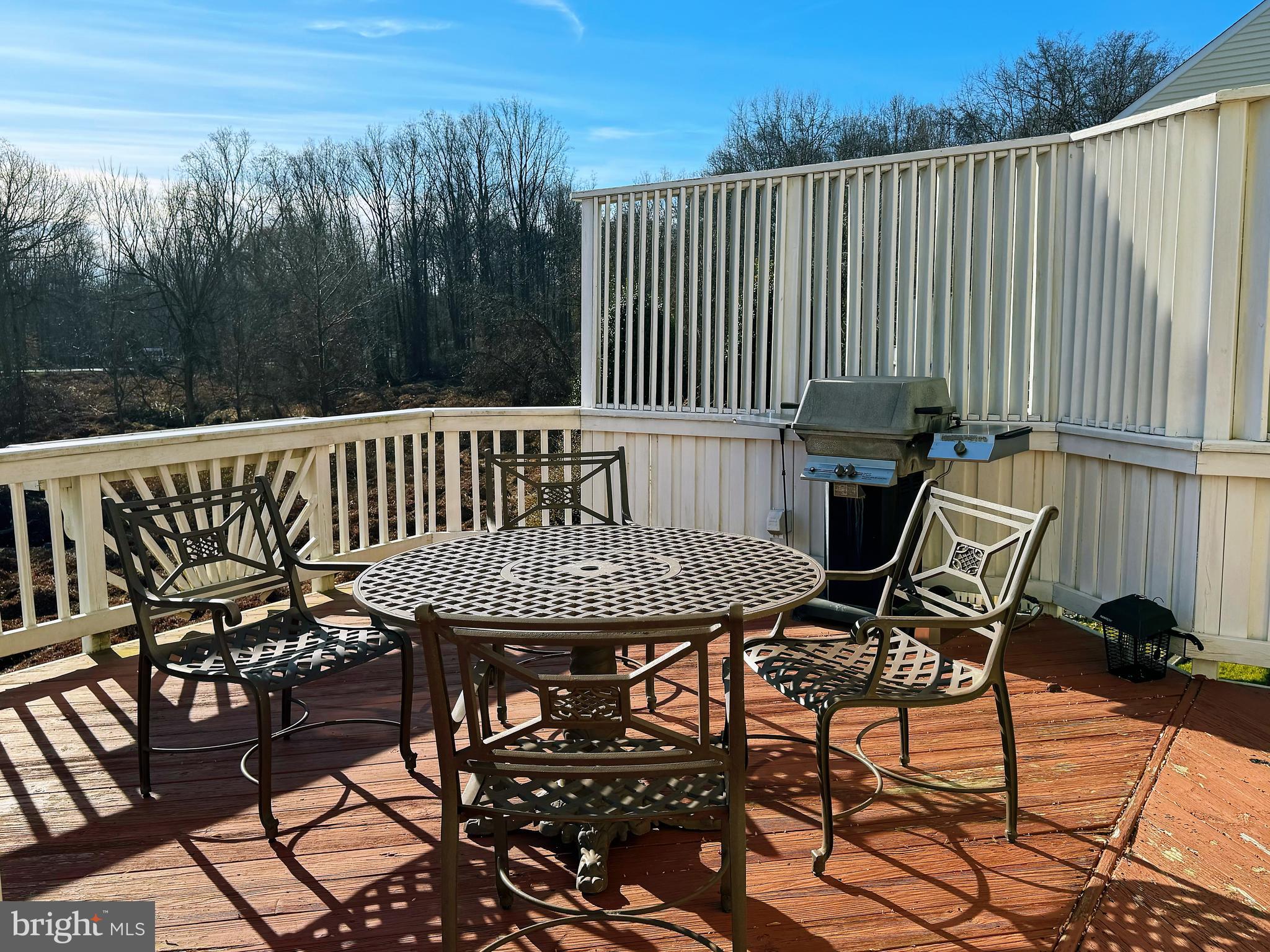 RETREAT AT SYCAMORE RIDG - Residential Lease