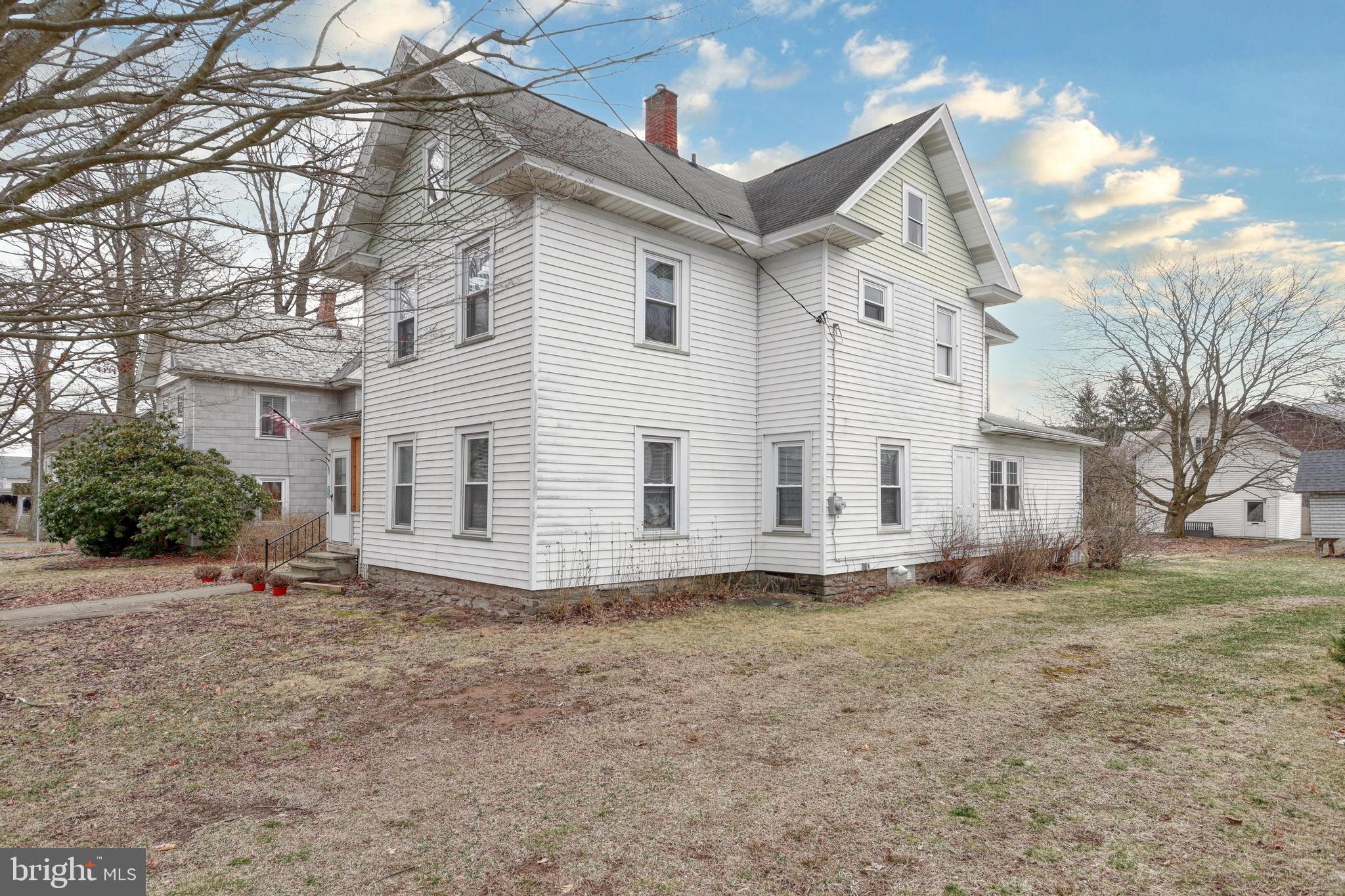312 E UNION STREET