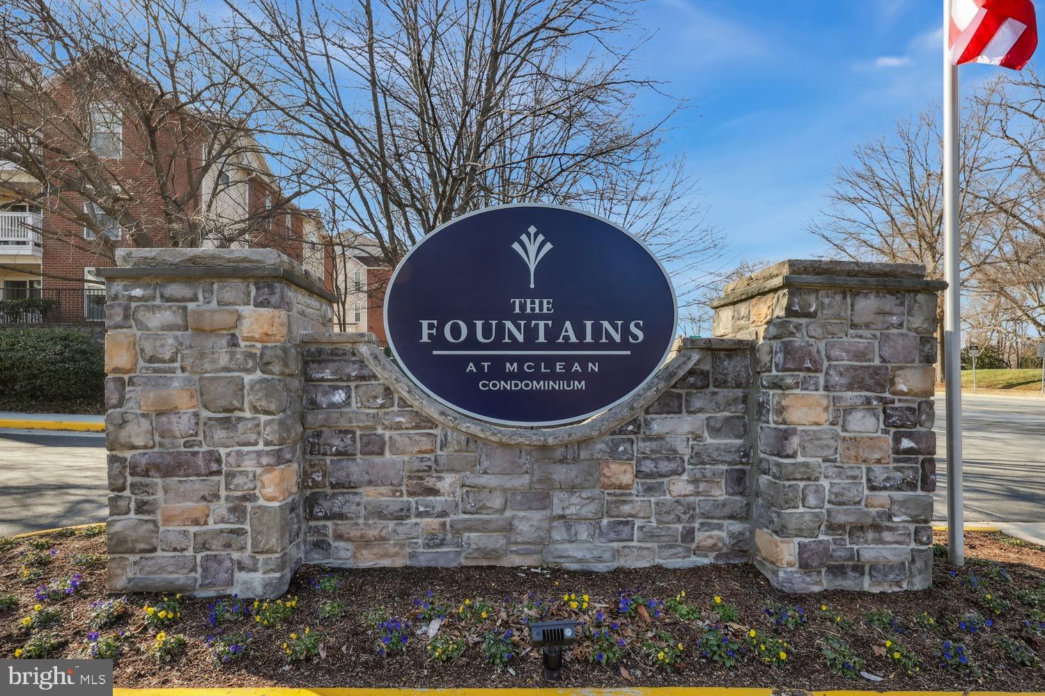 1524 LINCOLN WAY 106