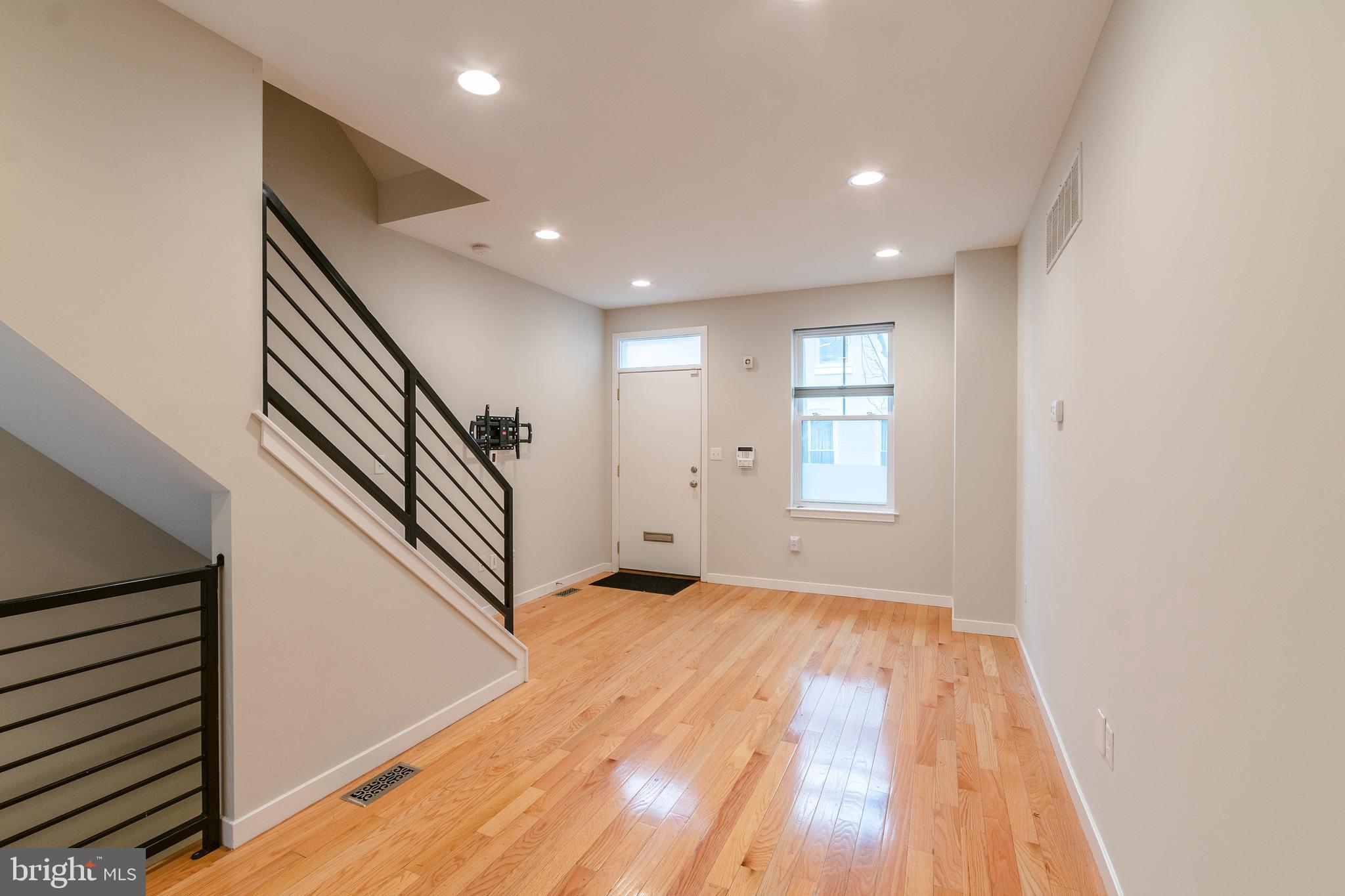 POINT BREEZE - Residential Lease