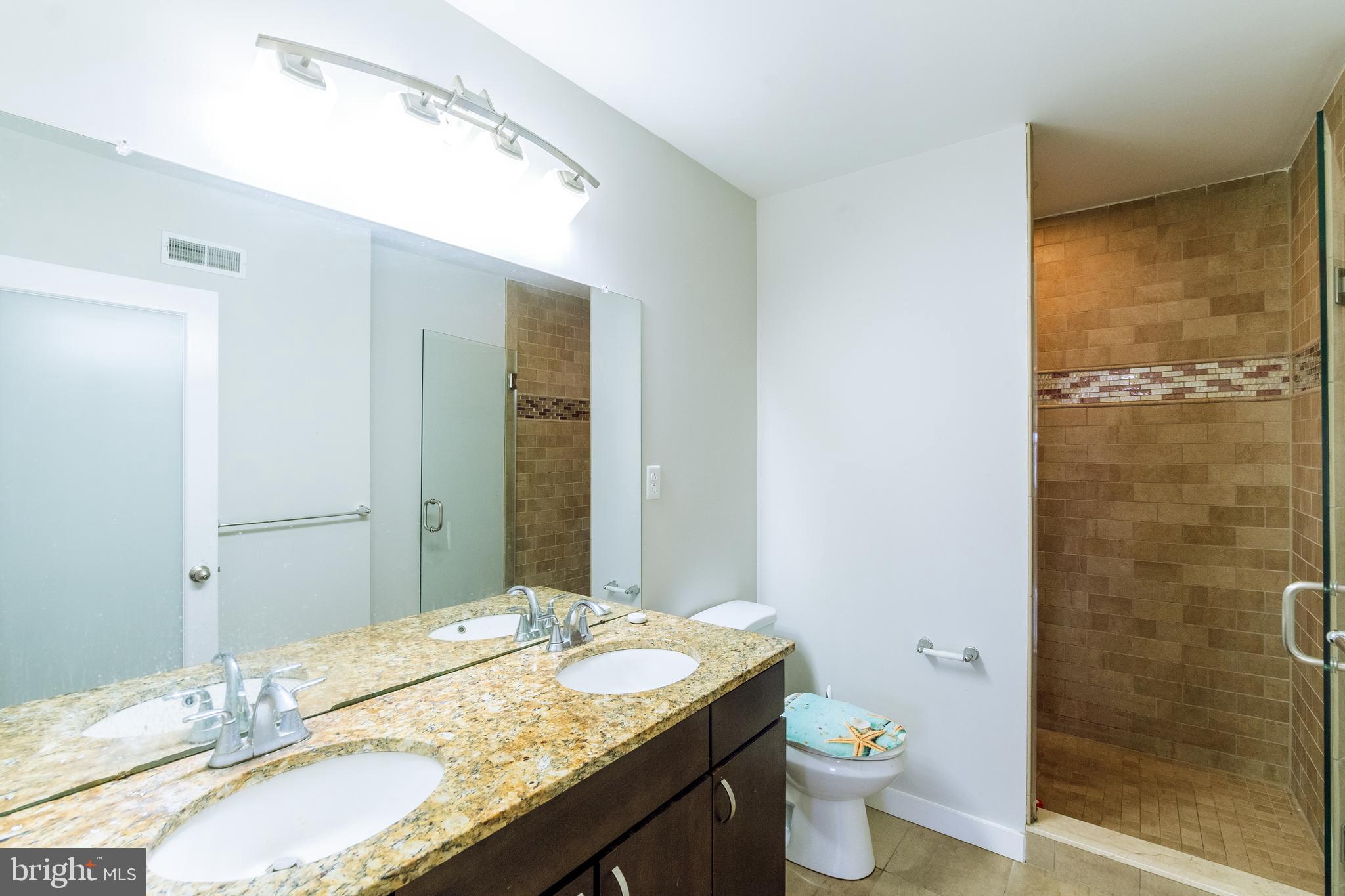 POINT BREEZE - Residential Lease