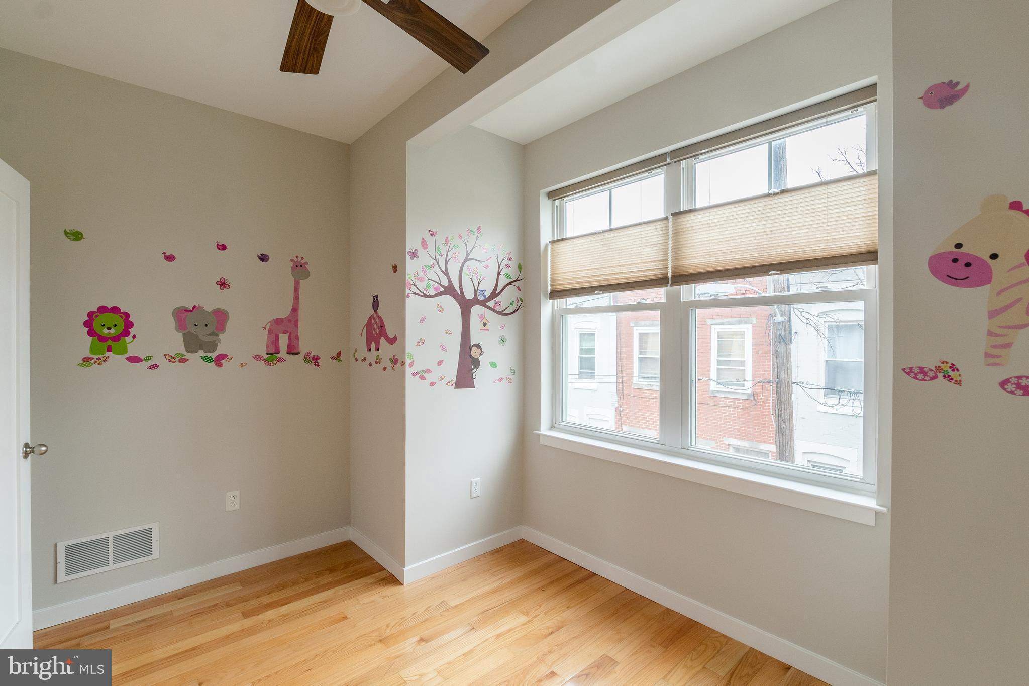 POINT BREEZE - Residential Lease