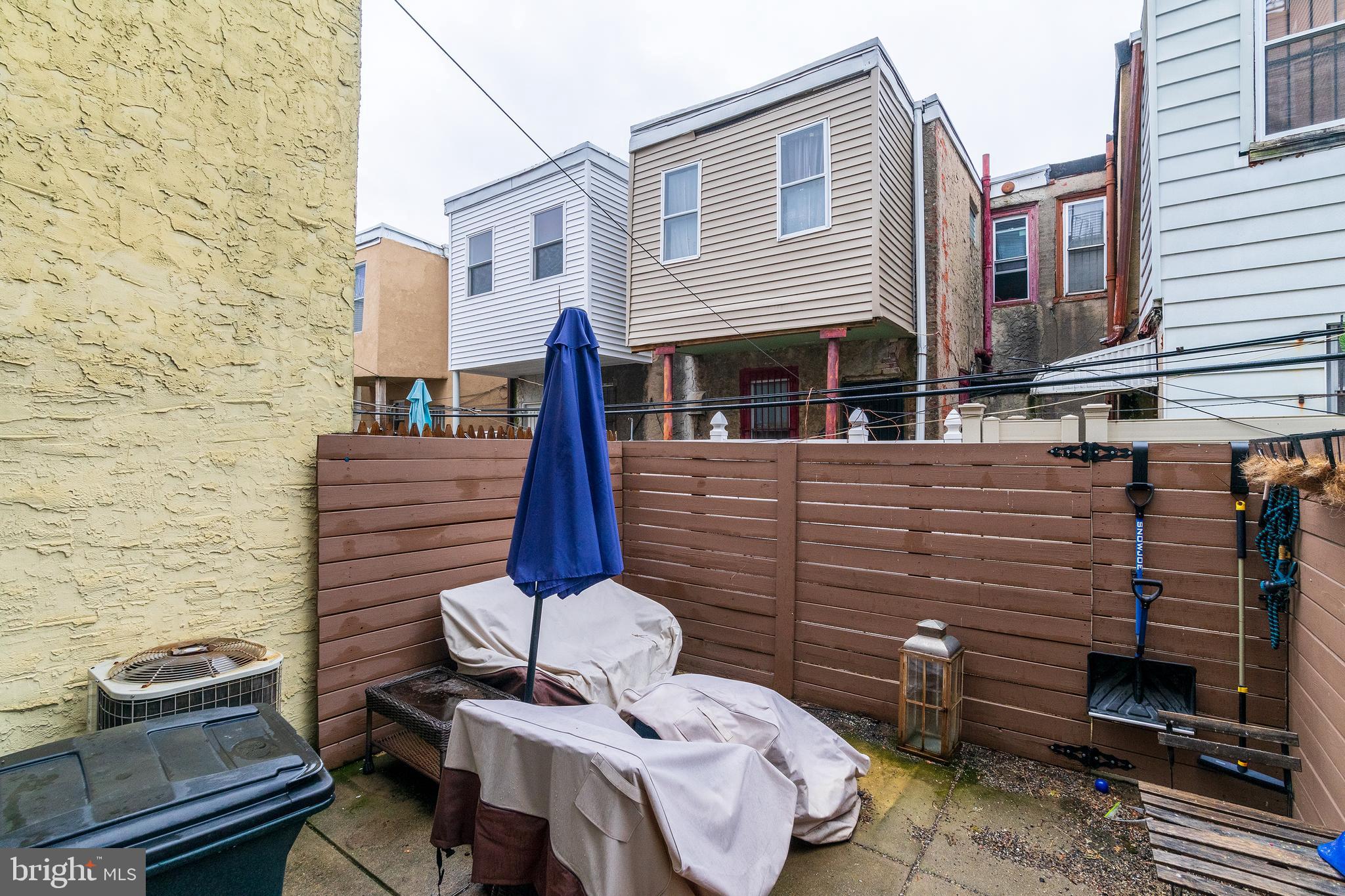 POINT BREEZE - Residential Lease