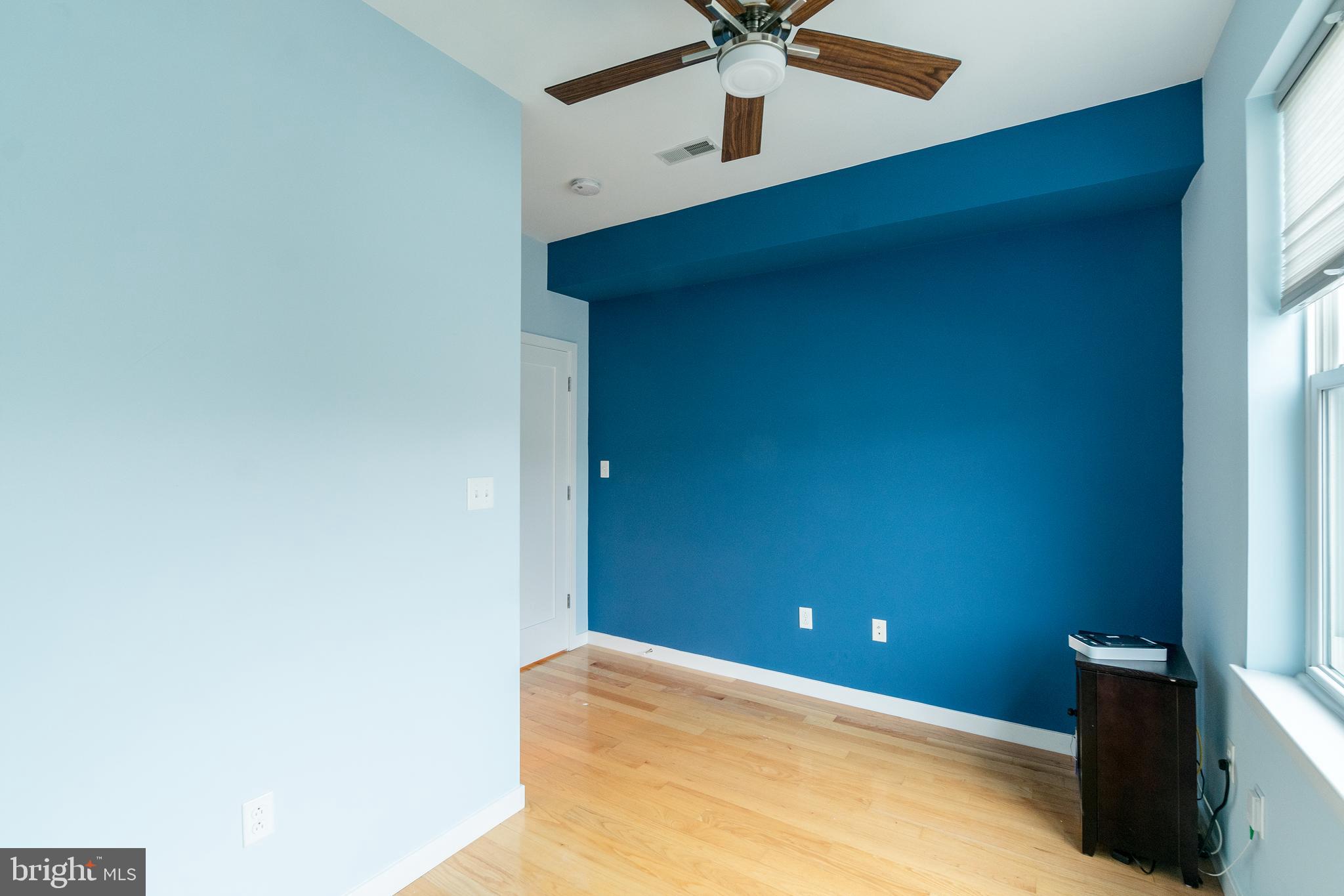 POINT BREEZE - Residential Lease