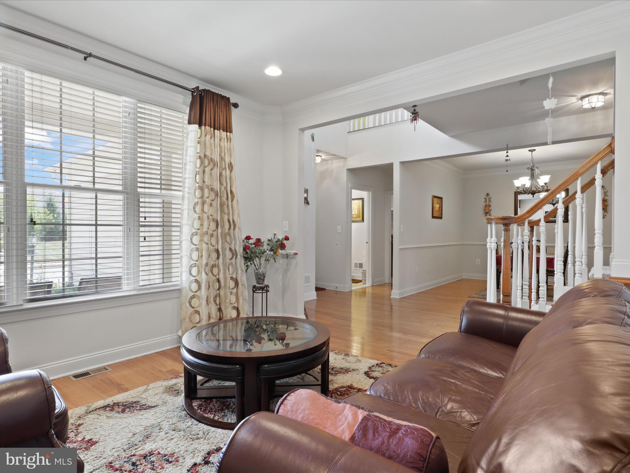 LOUDOUN VALLEY ESTATES 2 - Residential Lease