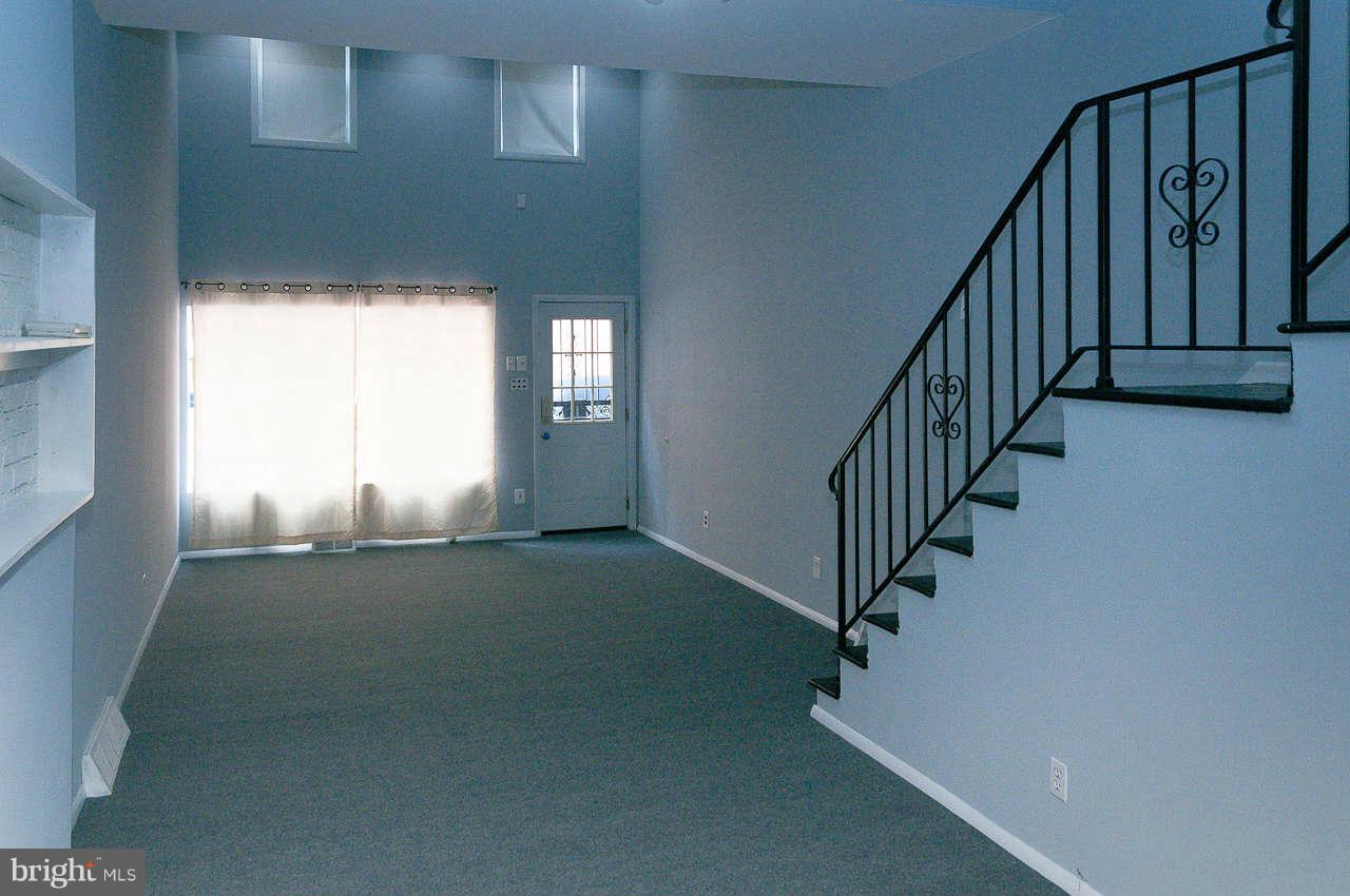 MOUNT VERNON PLACE HISTORIC DISTRICT - Residential