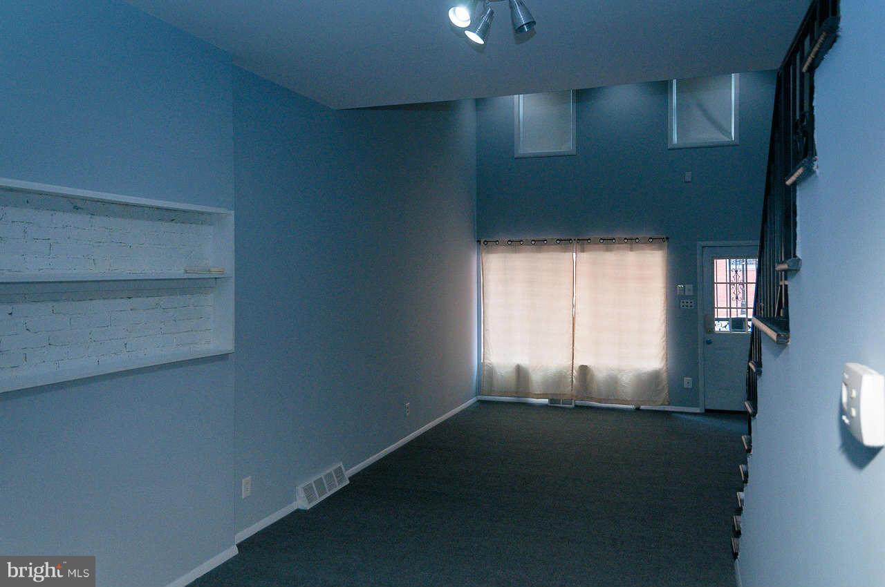 MOUNT VERNON PLACE HISTORIC DISTRICT - Residential