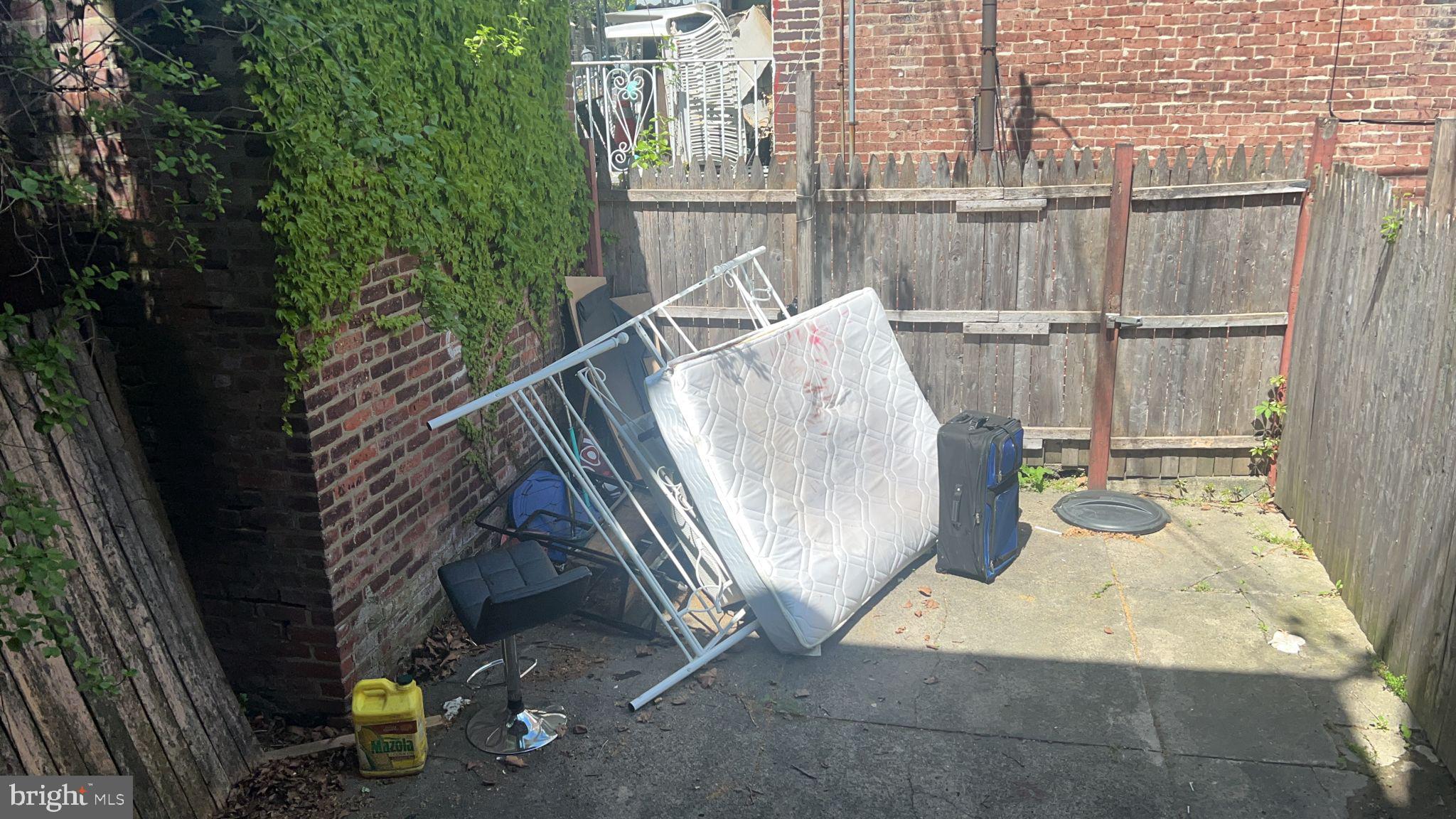 PHILADELPHIA - Residential