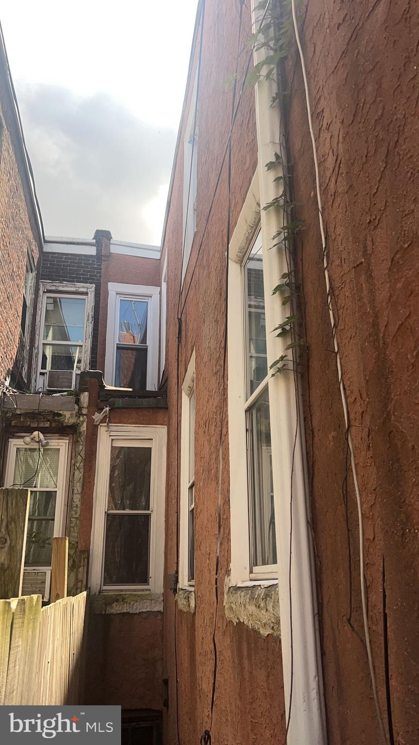 PHILADELPHIA - Residential