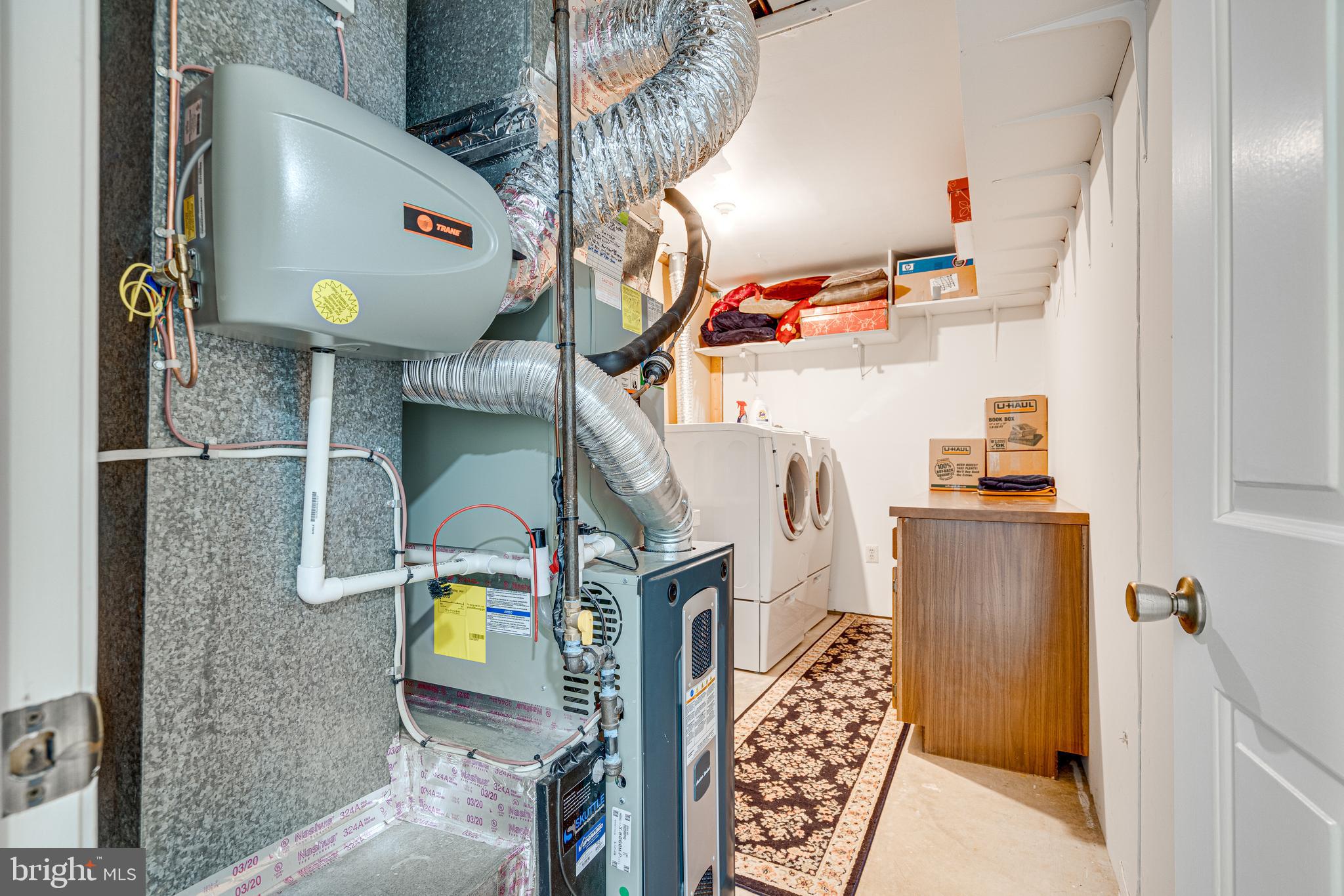 FAIR WOODS - Residential