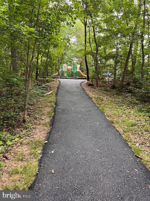 FAIR WOODS - Residential