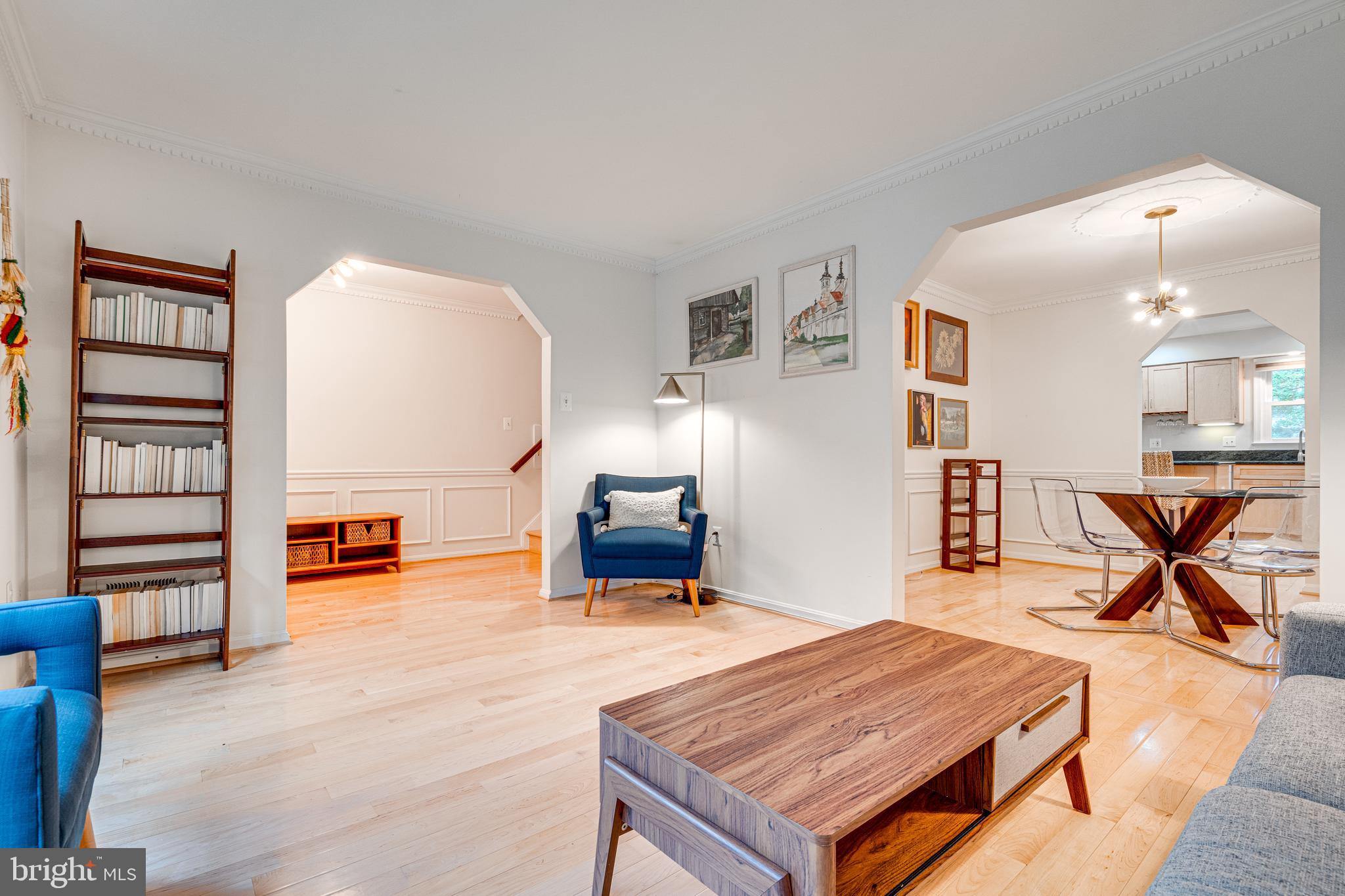 FAIR WOODS - Residential