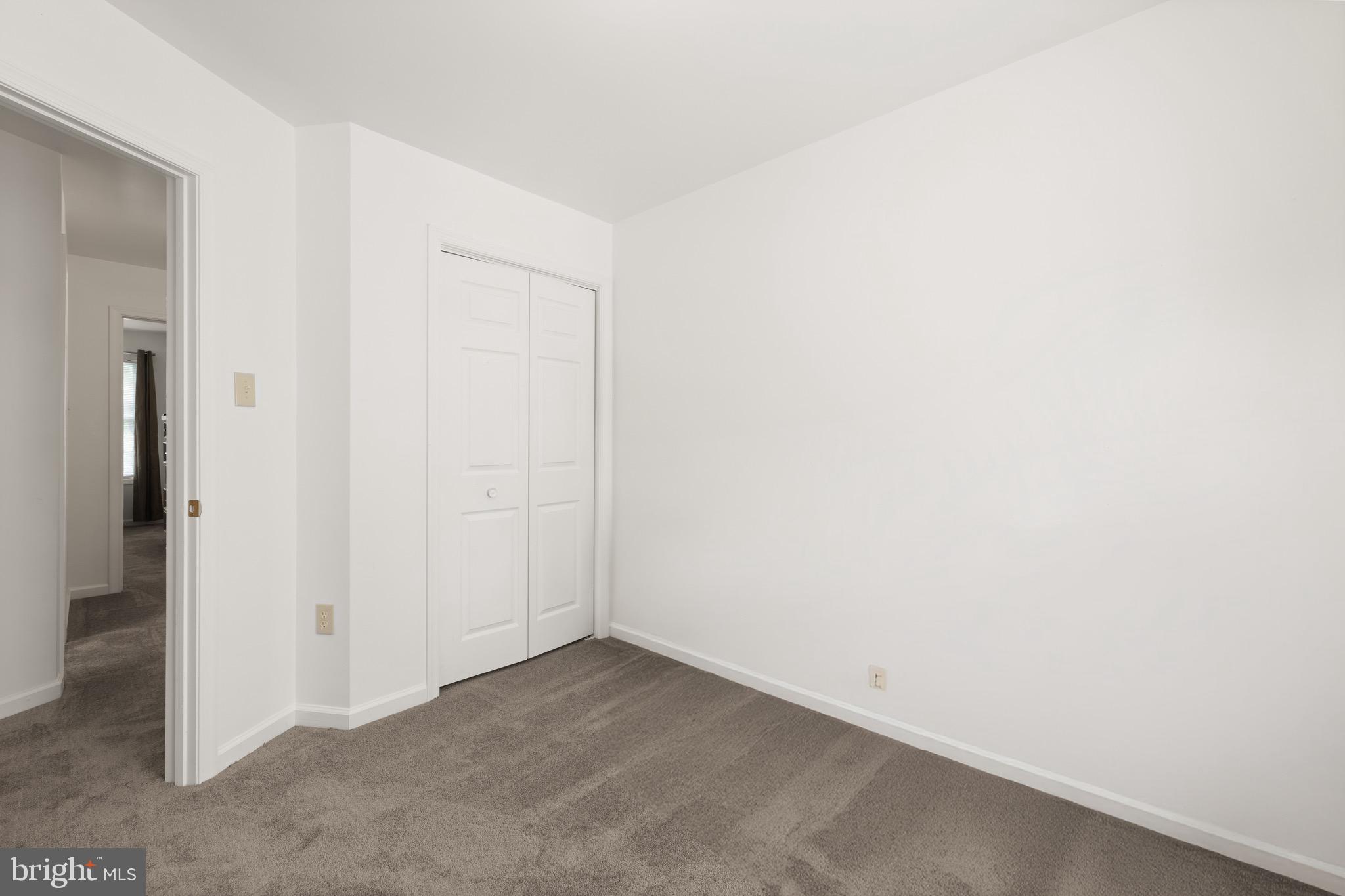 HAGERSTOWN - Residential