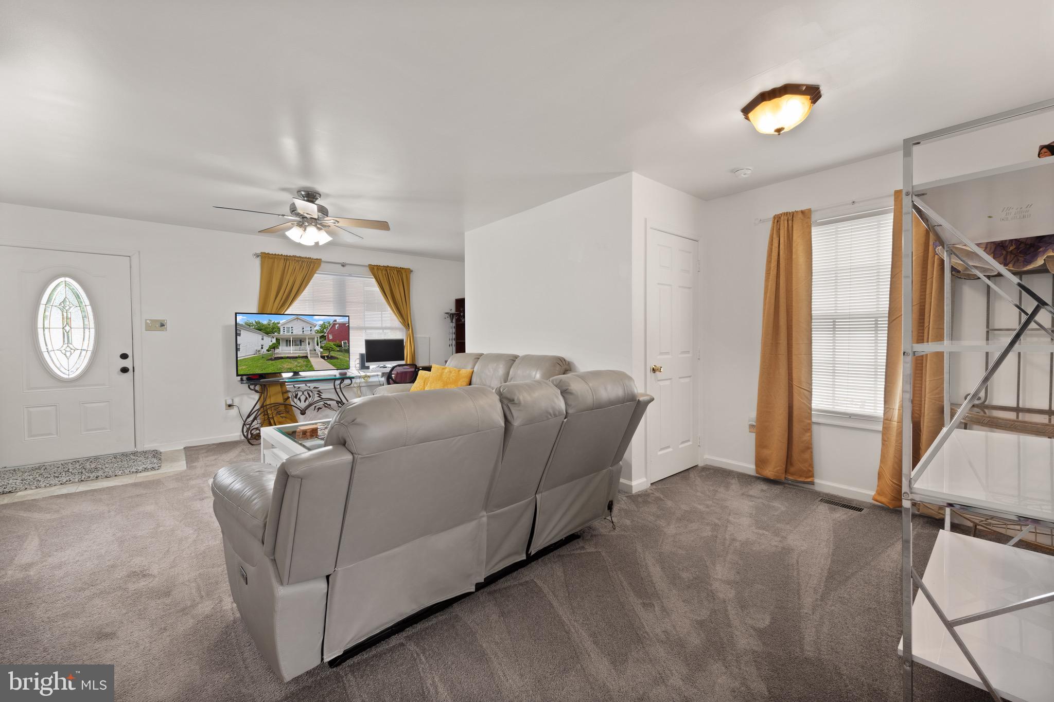 HAGERSTOWN - Residential