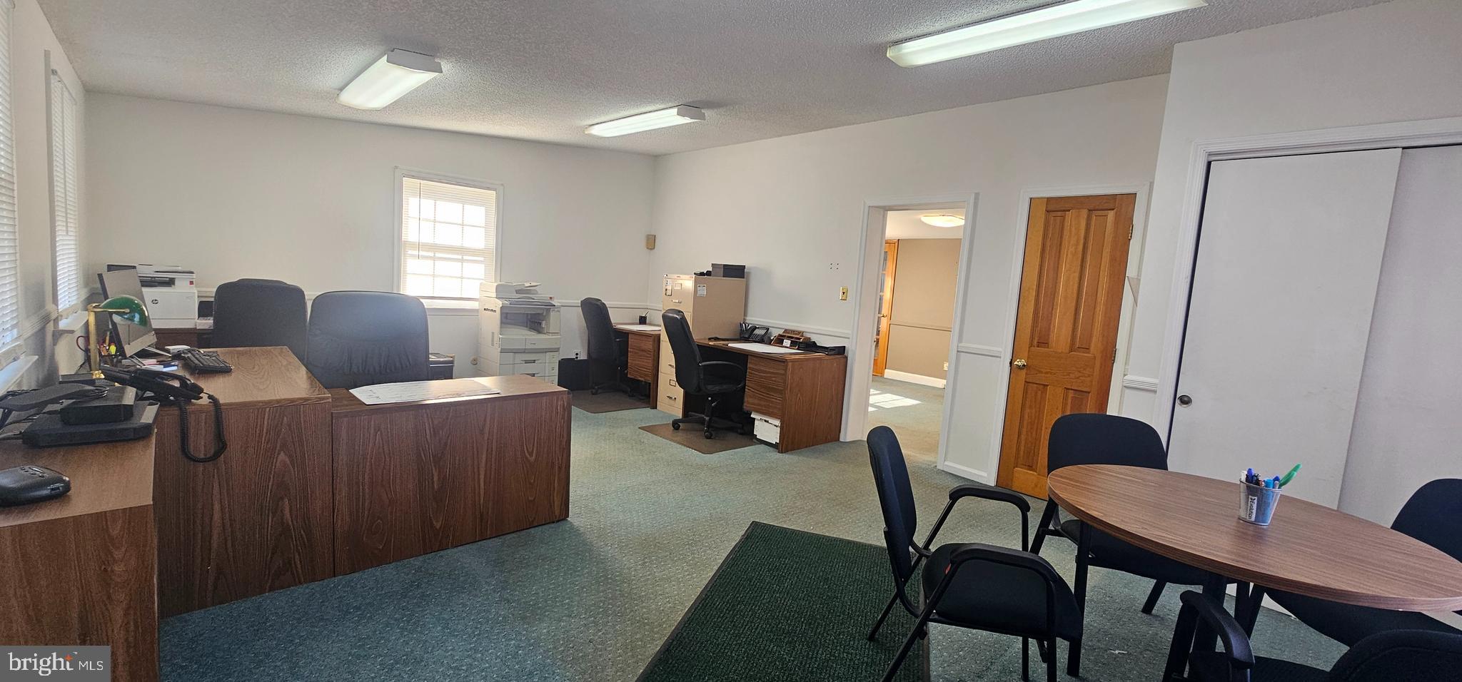 513 N WHITE HORSE PIKE B