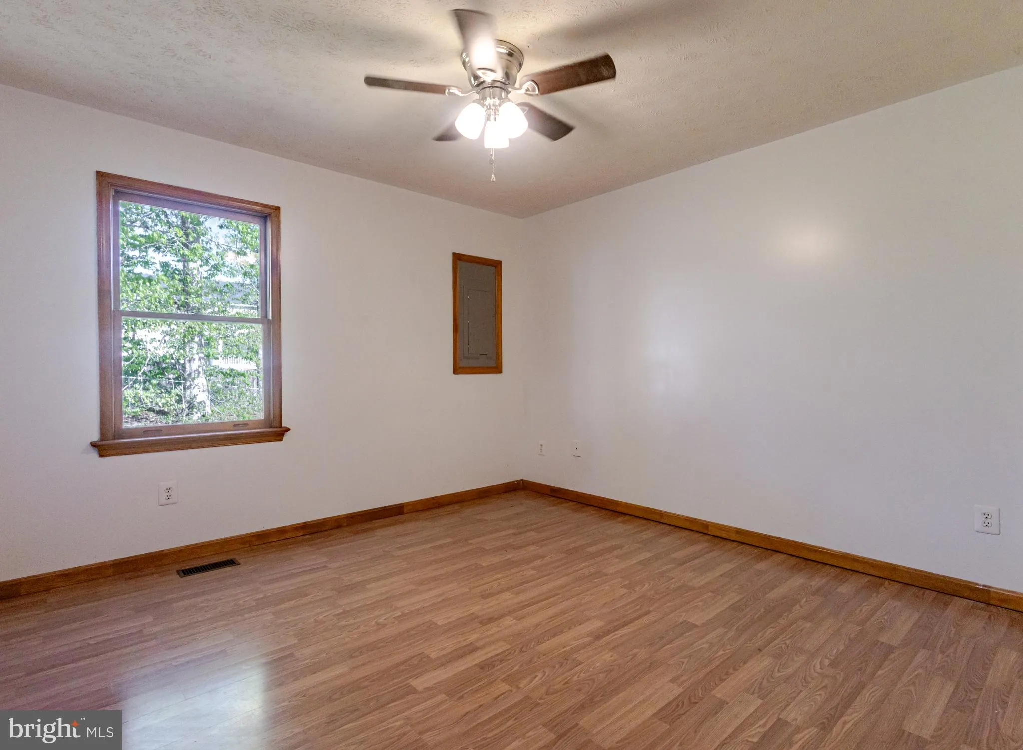 Spotsylvania, Virginia 22553, United States, 3 Bedrooms Bedrooms, ,1 BathroomBathrooms,Residential,Active,119122