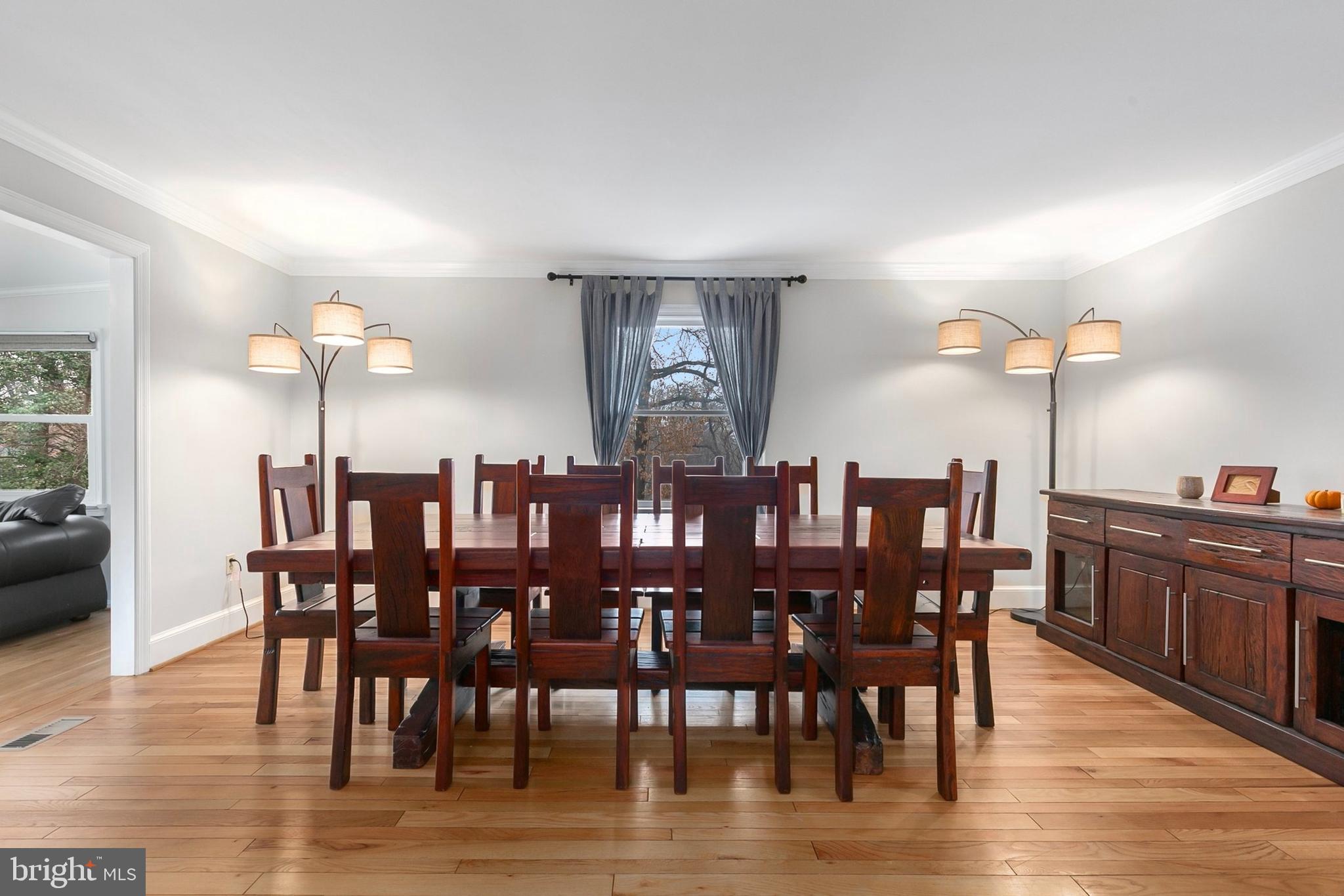 WOODSIDE PARK - Residential