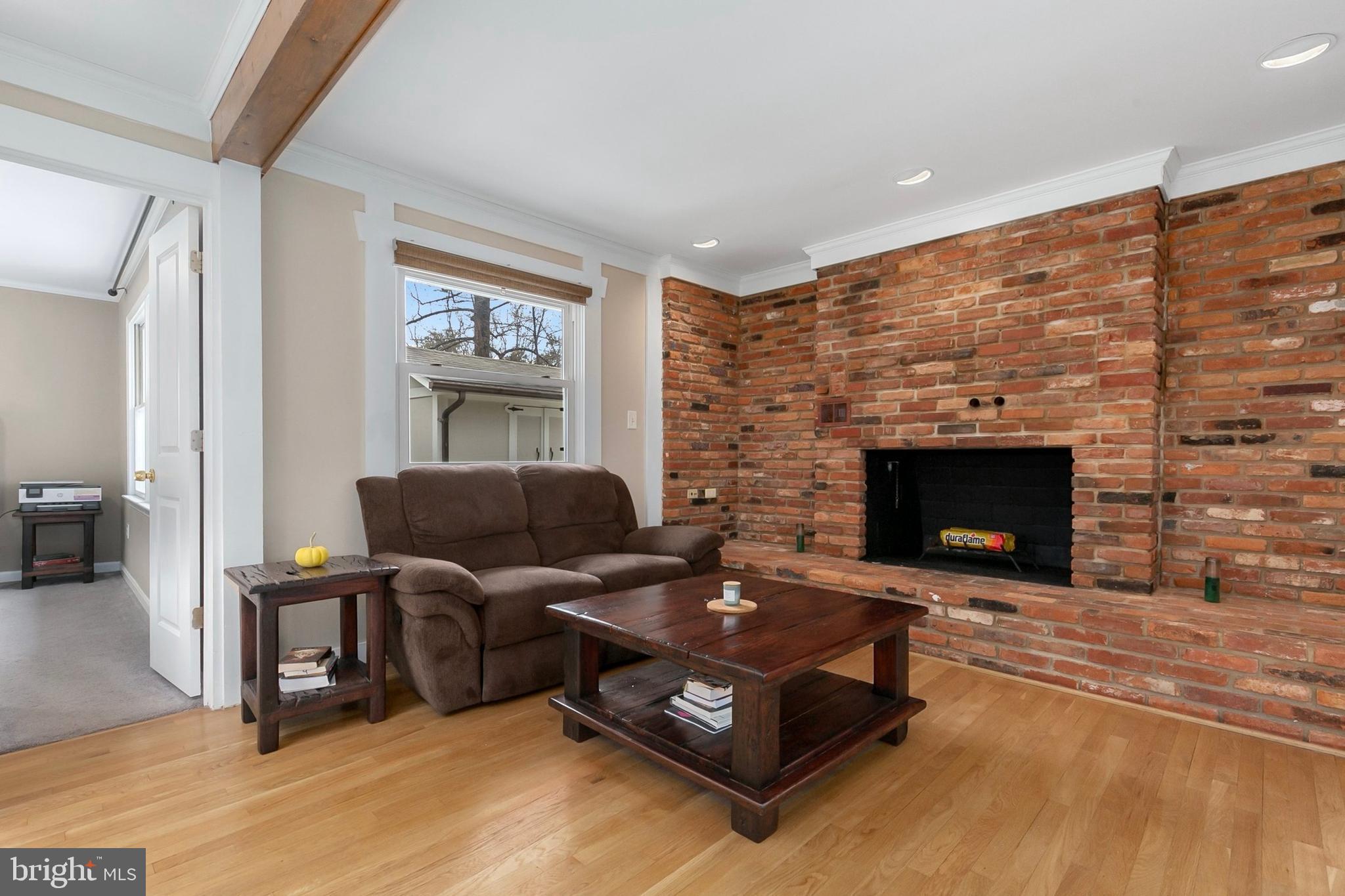 WOODSIDE PARK - Residential