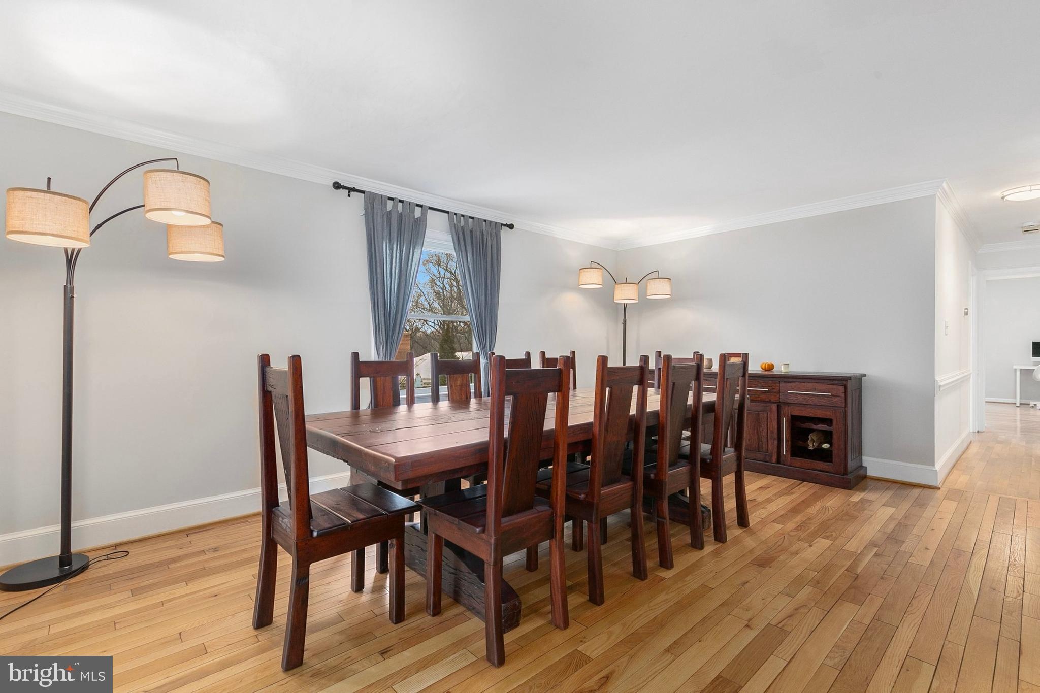 WOODSIDE PARK - Residential