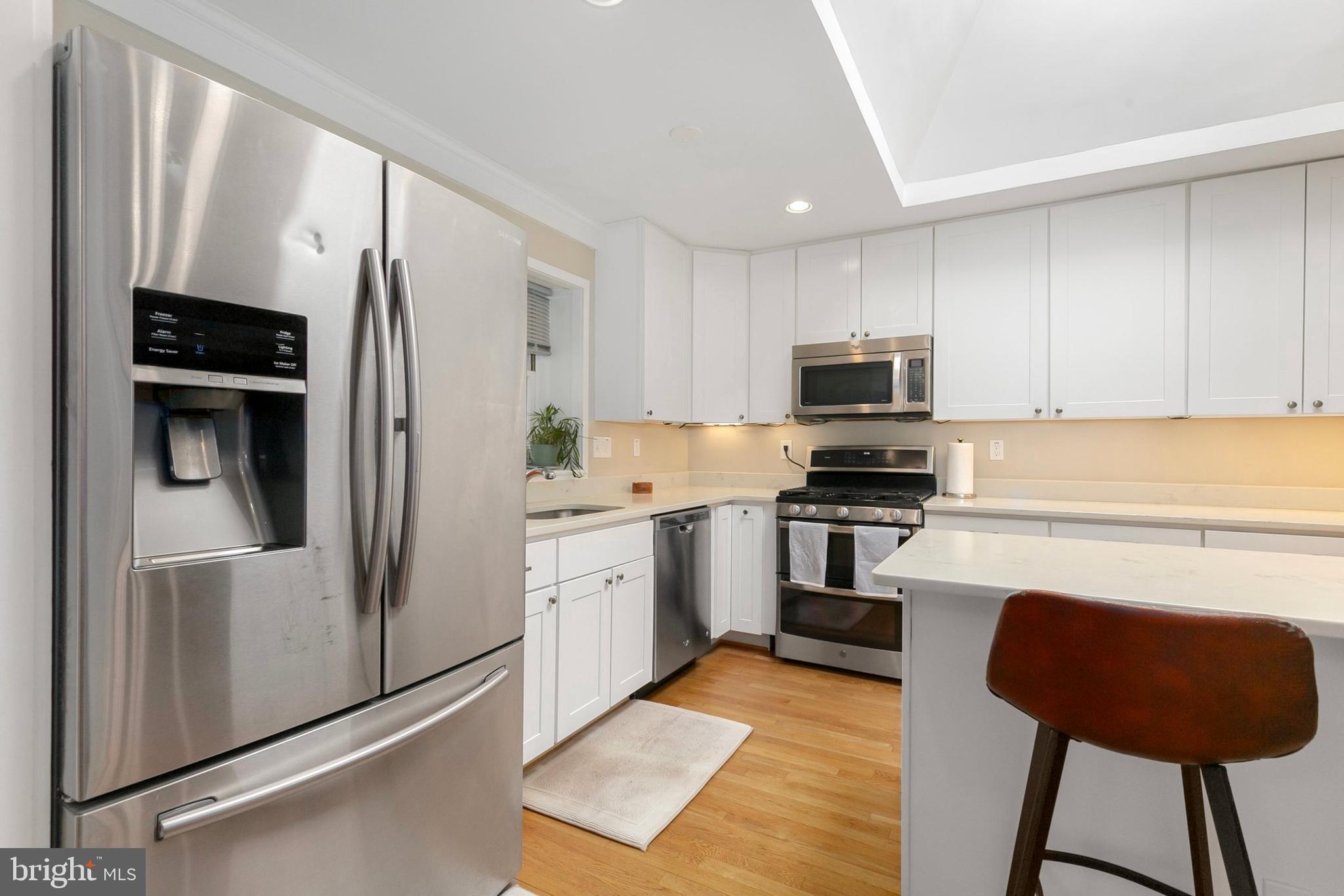 WOODSIDE PARK - Residential