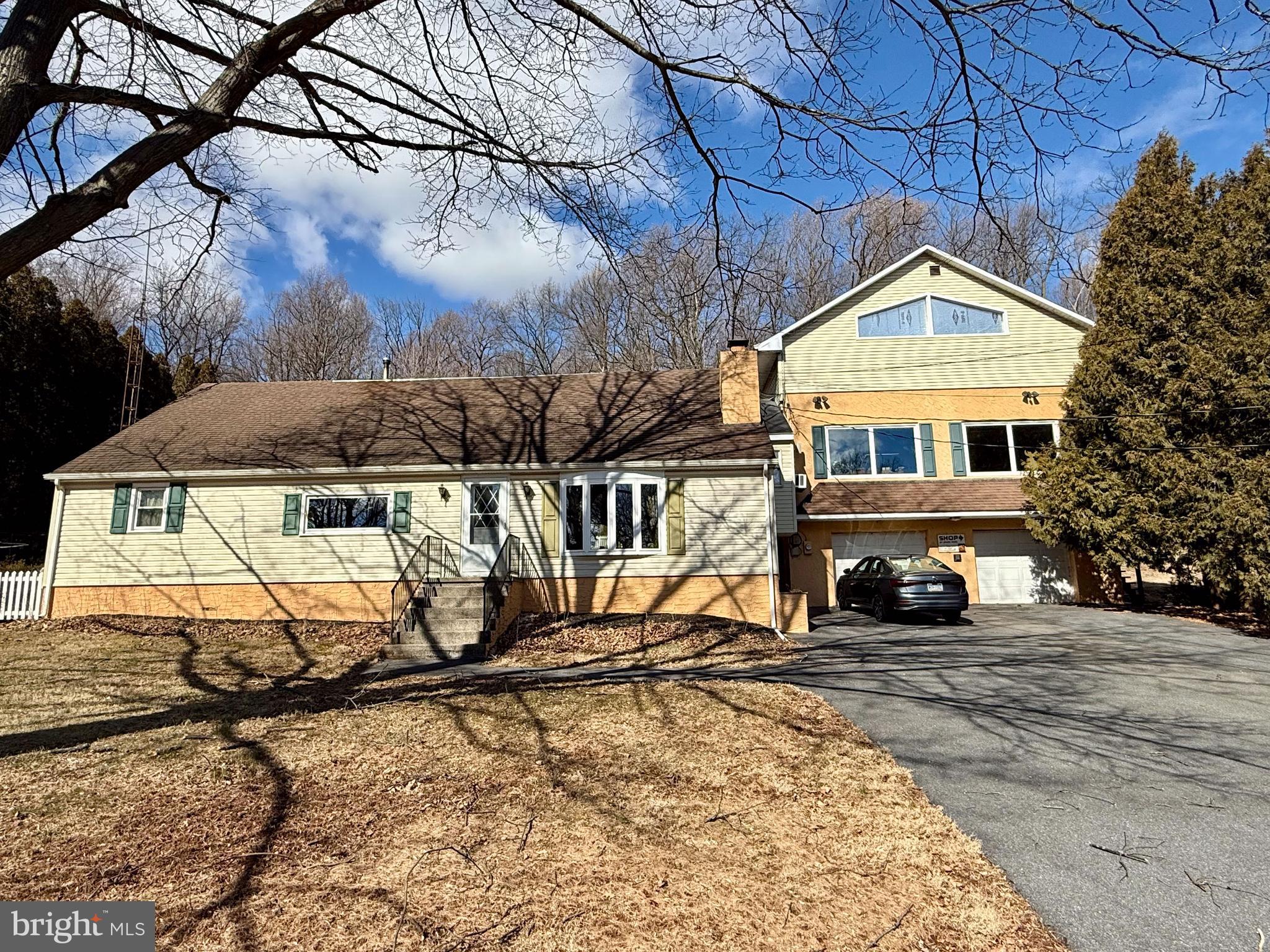 1055 SWAMP BRIDGE ROAD