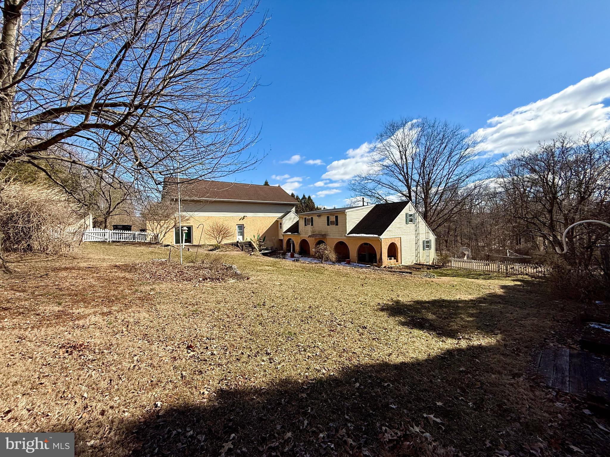 1055 SWAMP BRIDGE ROAD