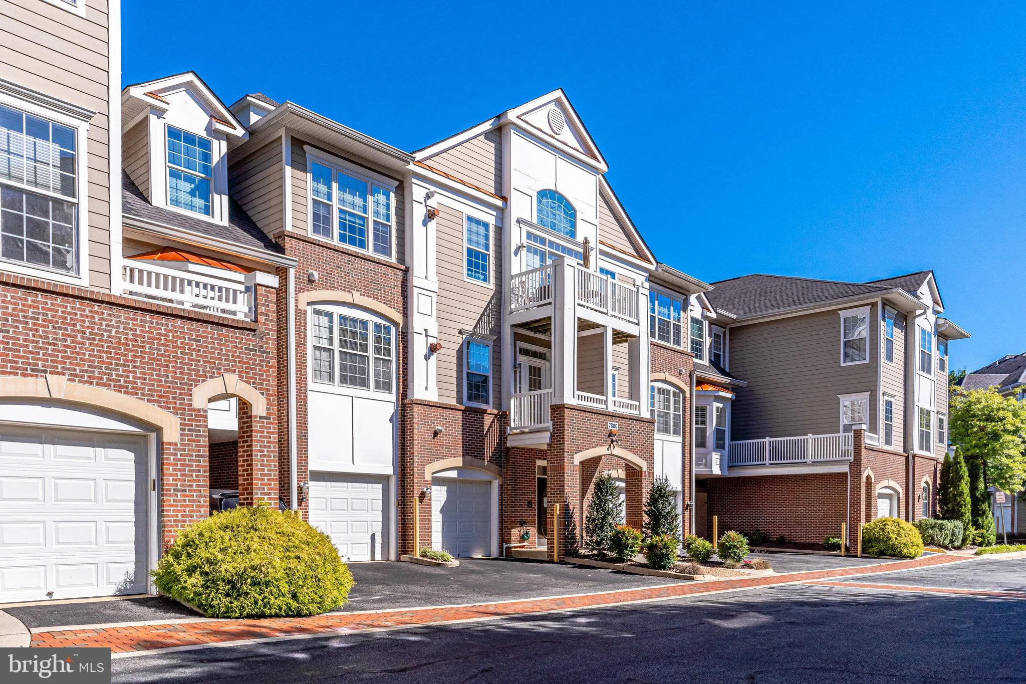 7880 Rolling Woods Court Unit 405, Springfield, VA 22152