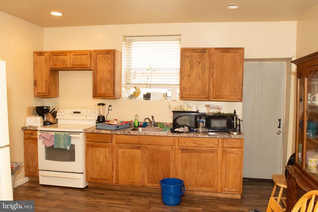 Photo of 5513 Linmore Avenue, PHILADELPHIA, PA 19143 (MLS # PAPH2546126)