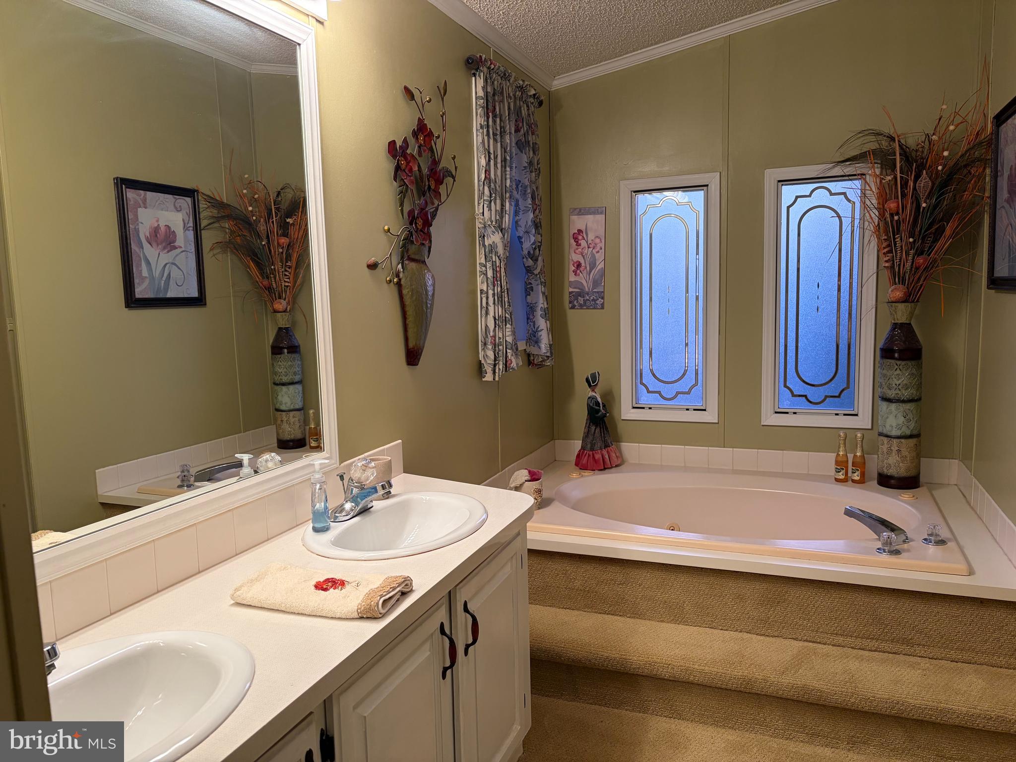 WALNUT MEADOWS - Residential