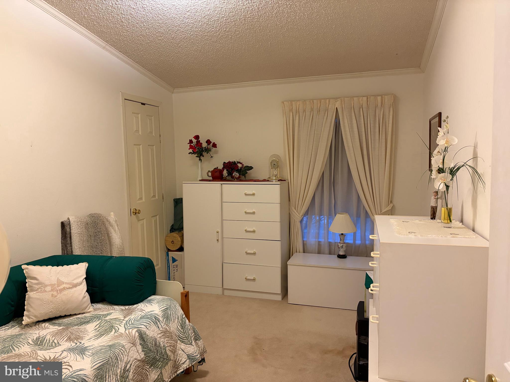 WALNUT MEADOWS - Residential