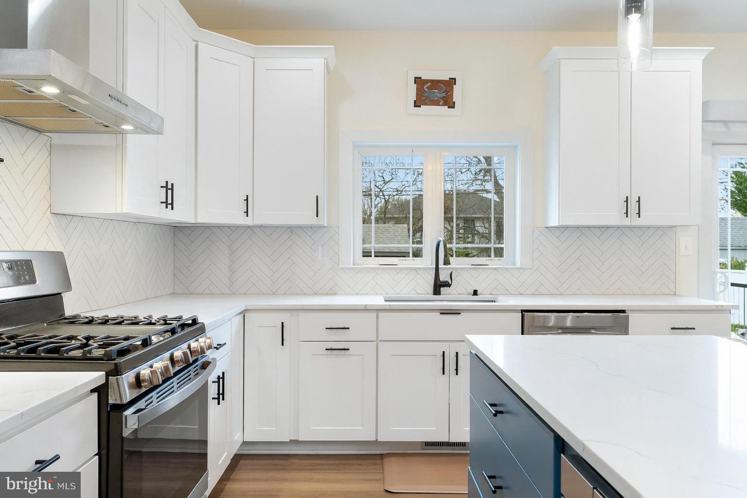 WHITNEYS LANDING - Residential