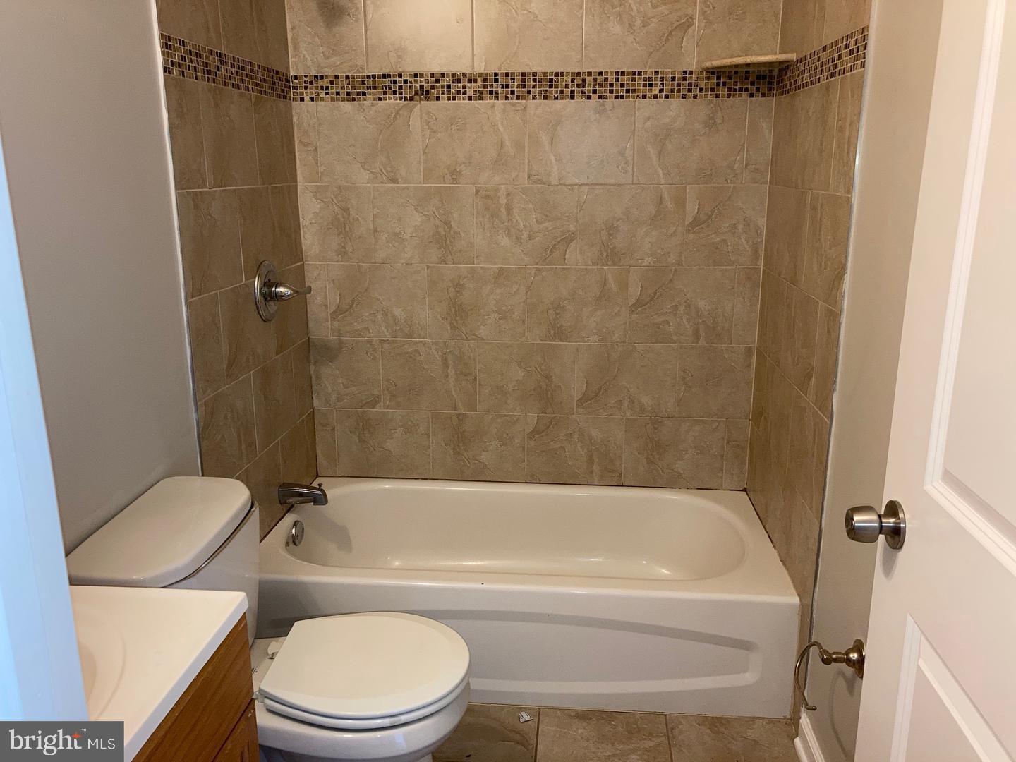 TEMPLE UNIVERSITY - Residential Income