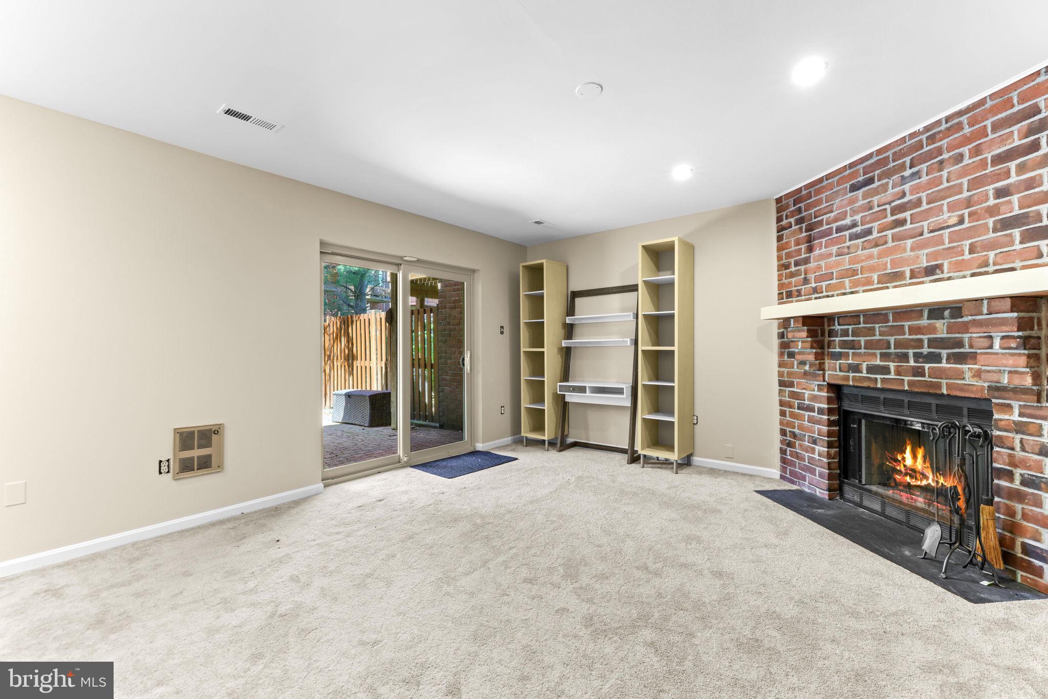 LOVETON FARMS - Residential