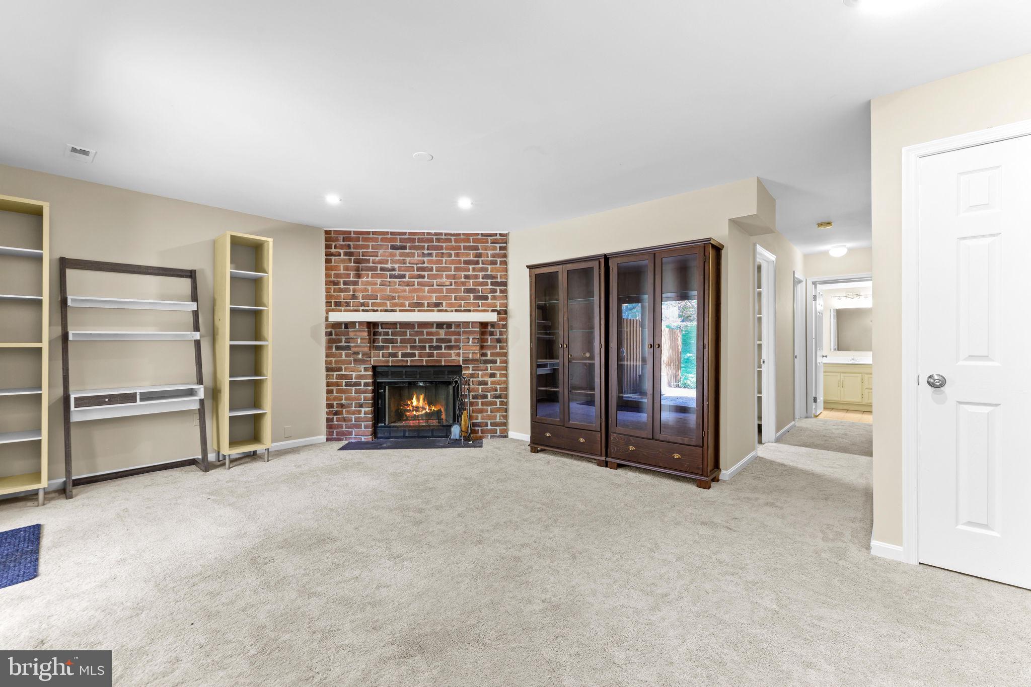 LOVETON FARMS - Residential