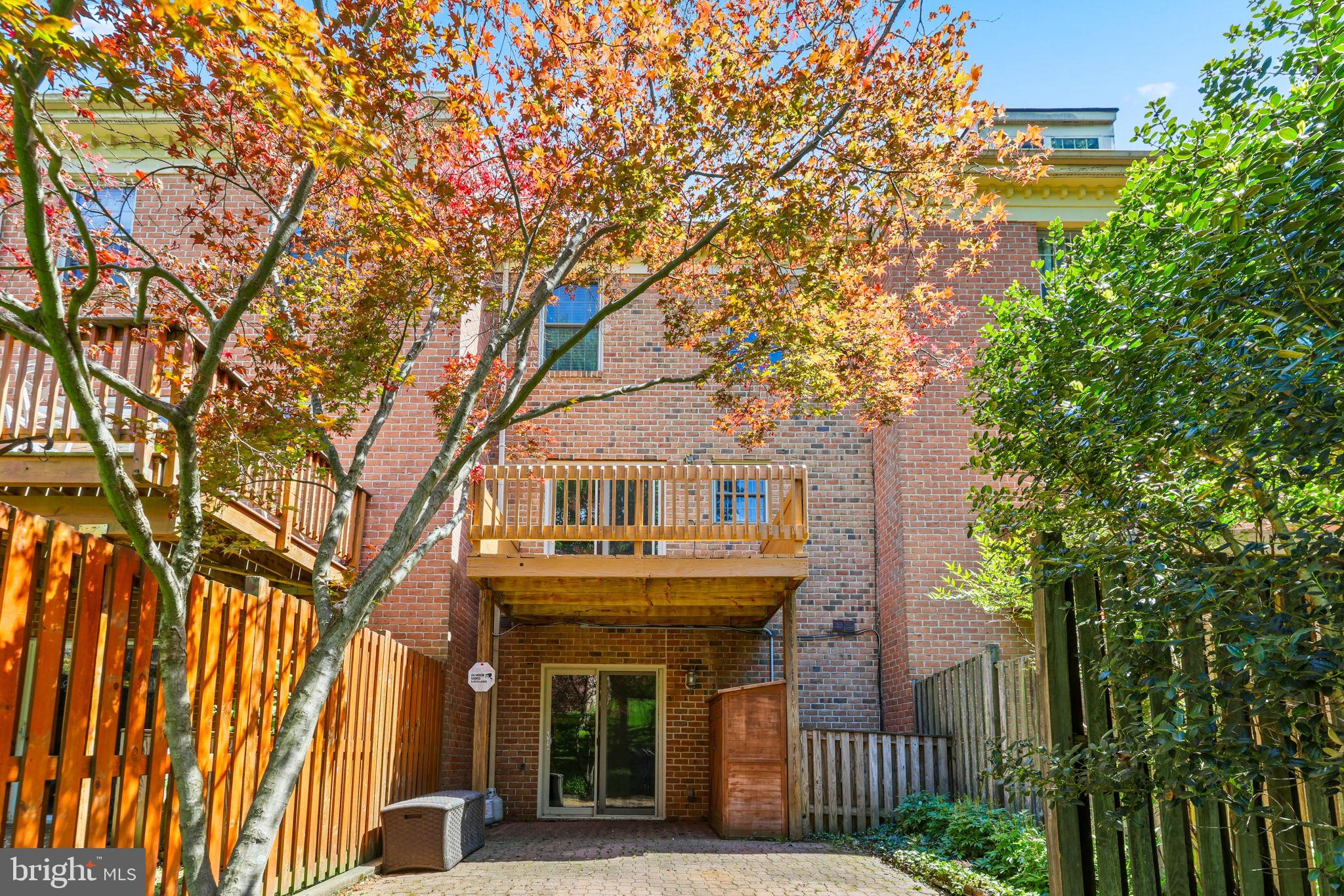 LOVETON FARMS - Residential