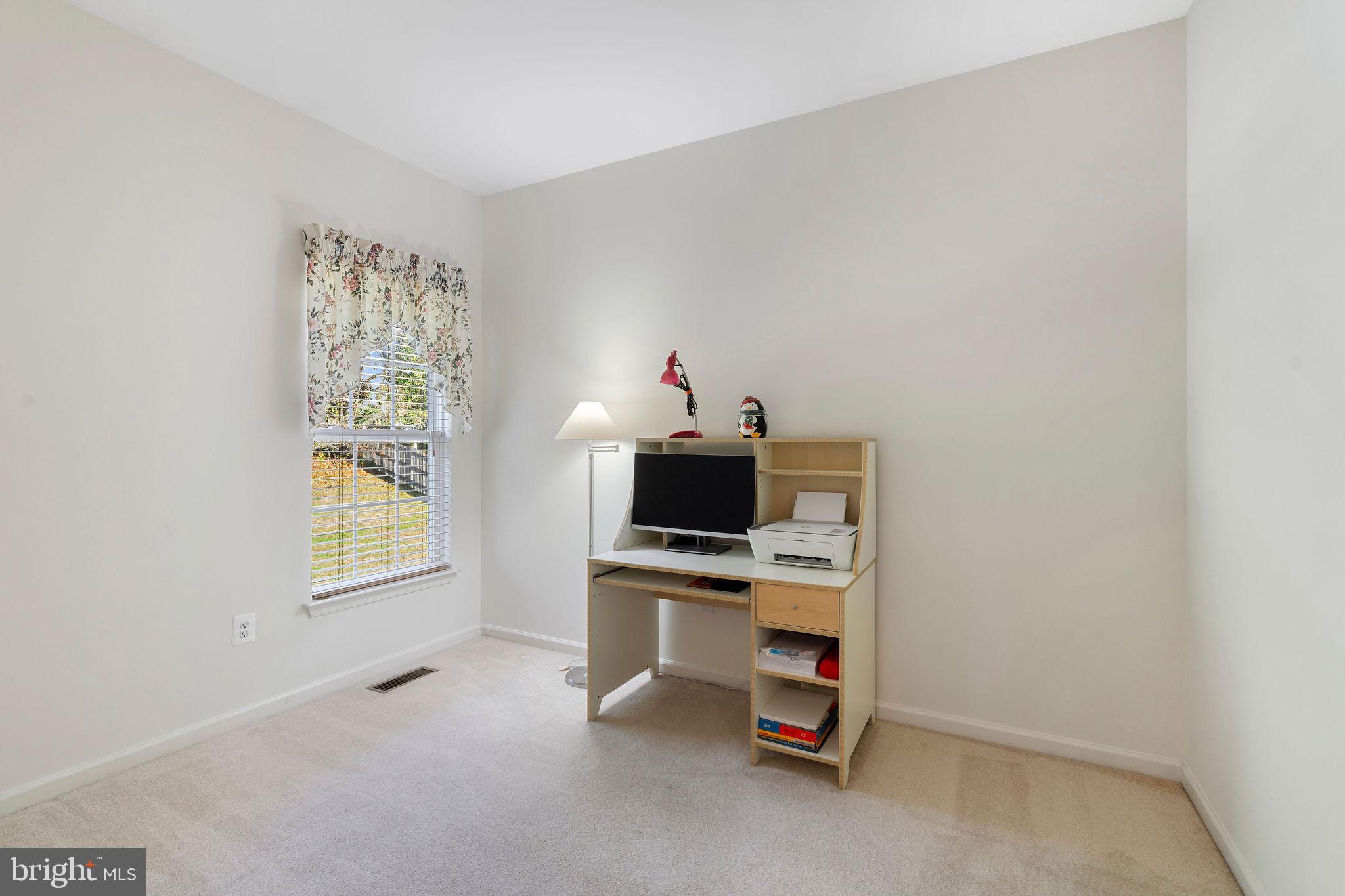 GLENSIDE FARMS - Residential