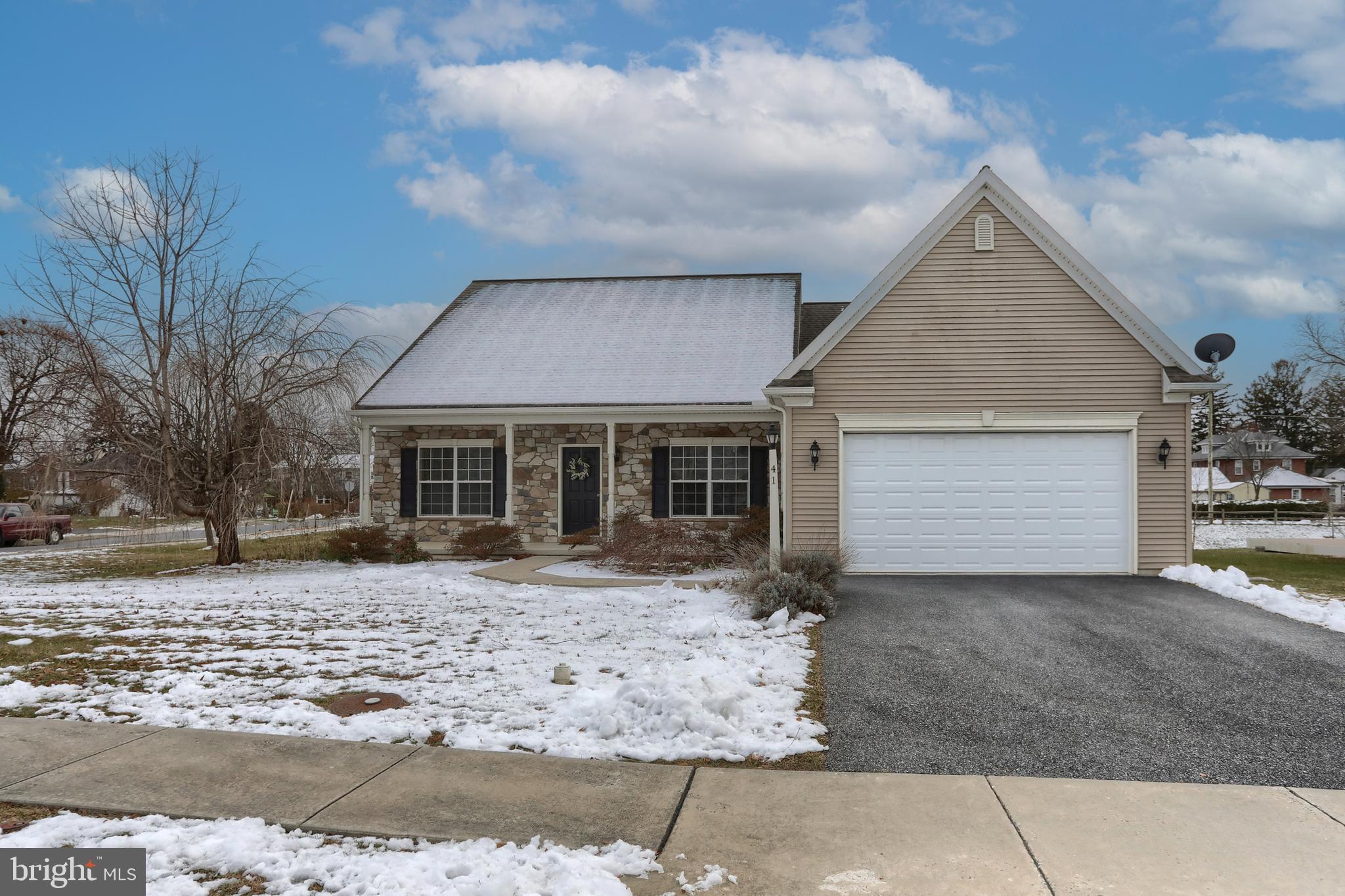 41 UNION CREST DRIVE