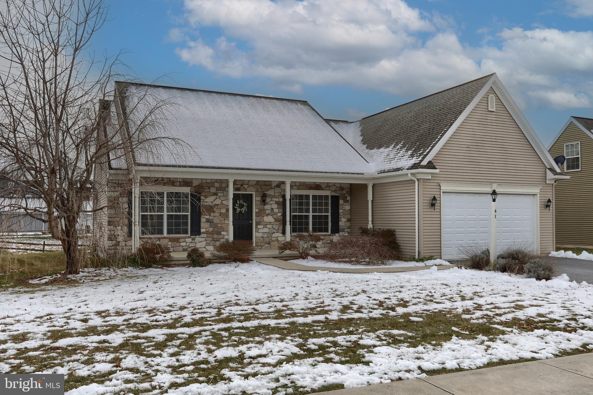 41 UNION CREST DRIVE