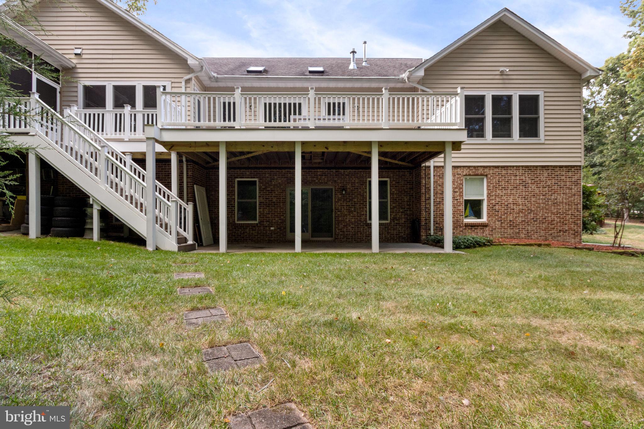 FAWN LAKE - Residential