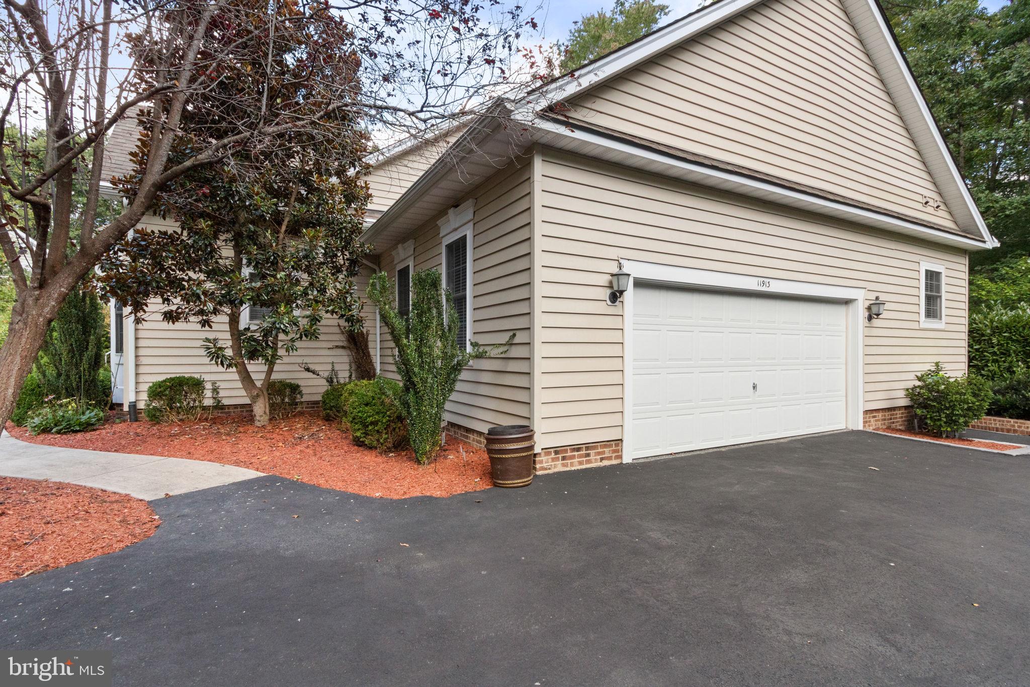 FAWN LAKE - Residential