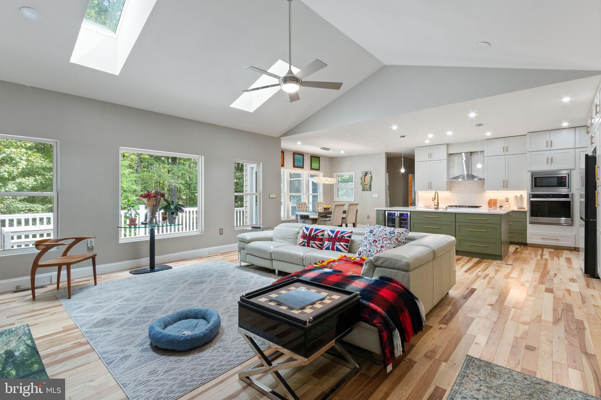 FAWN LAKE - Residential