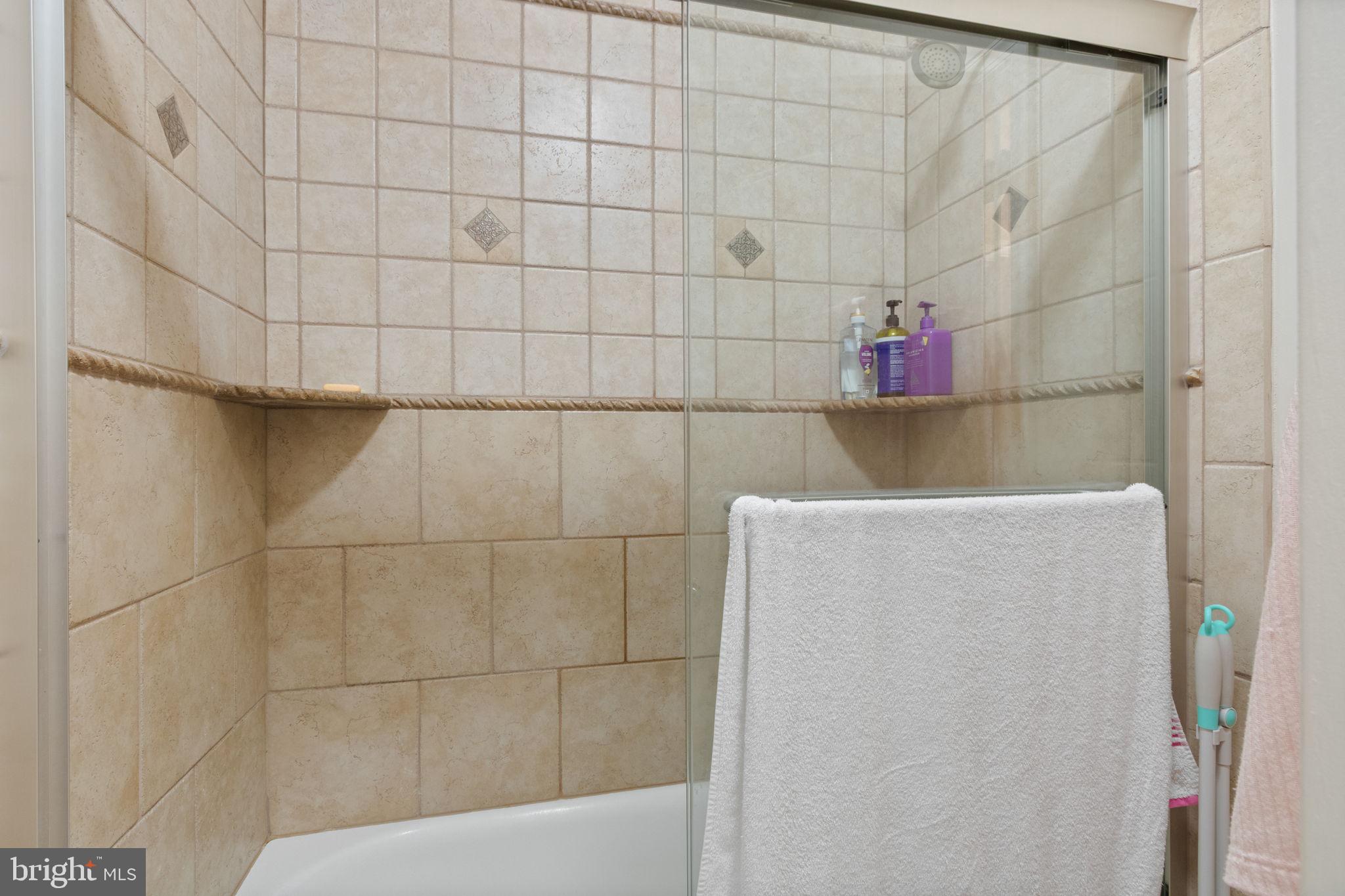 FAWN LAKE - Residential