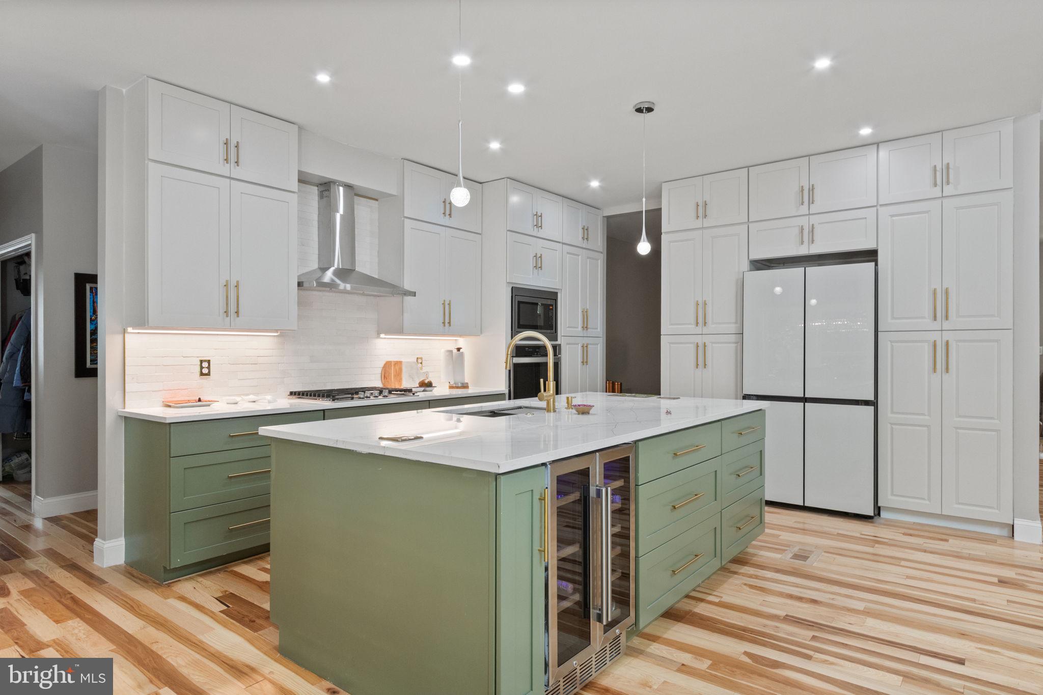 FAWN LAKE - Residential